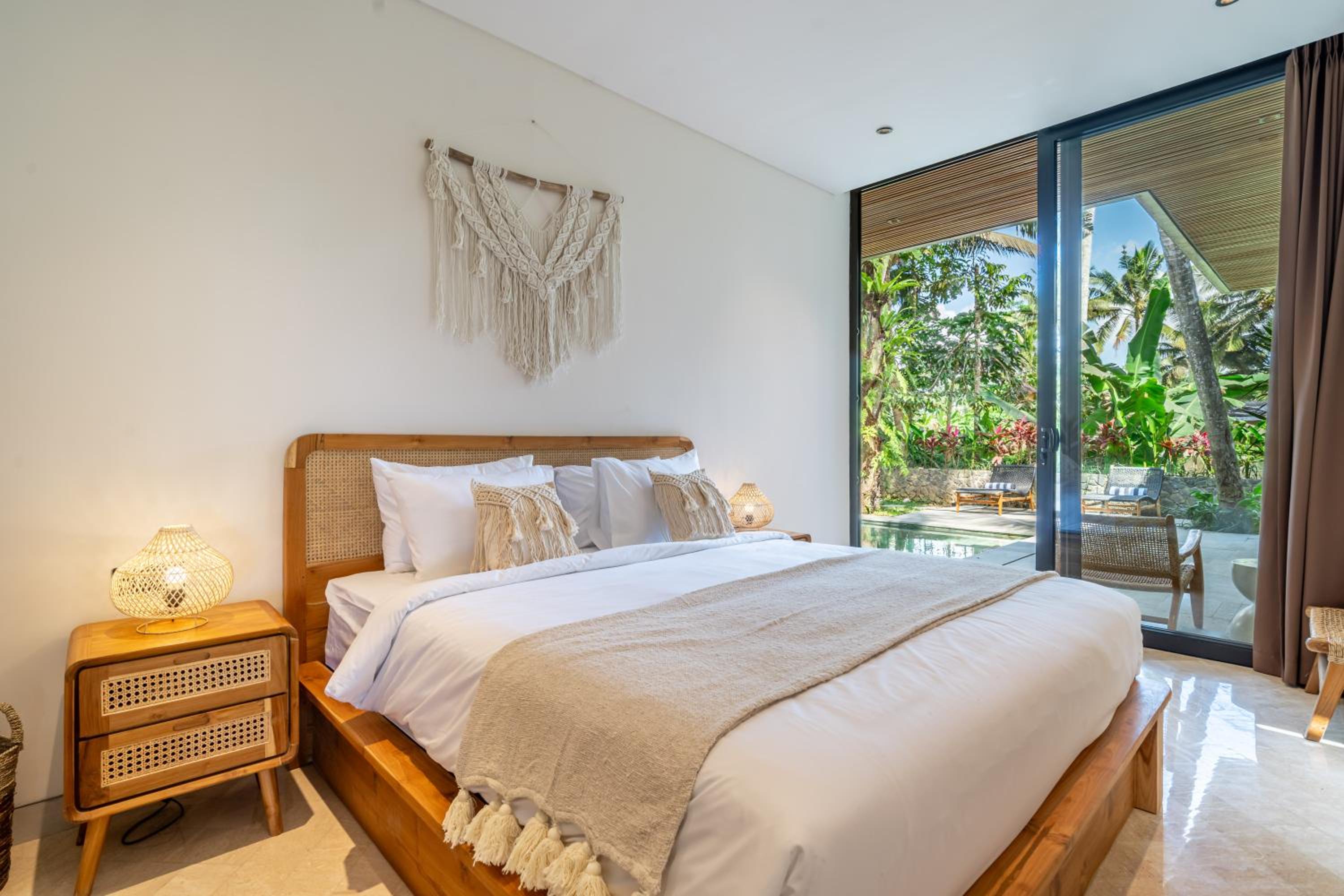 Luxury Unveiled - 3 Bedroom Villa with Pool - Your Ubud Escape view 4