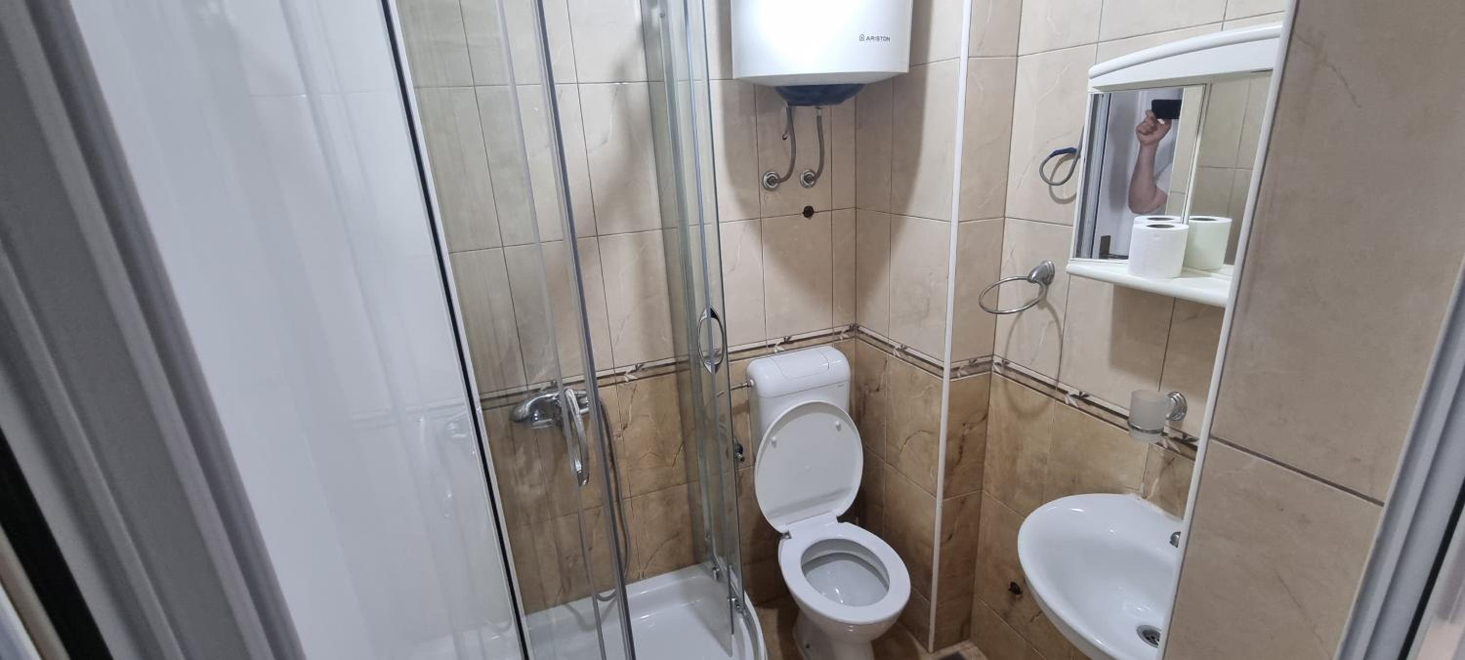 Photo 16