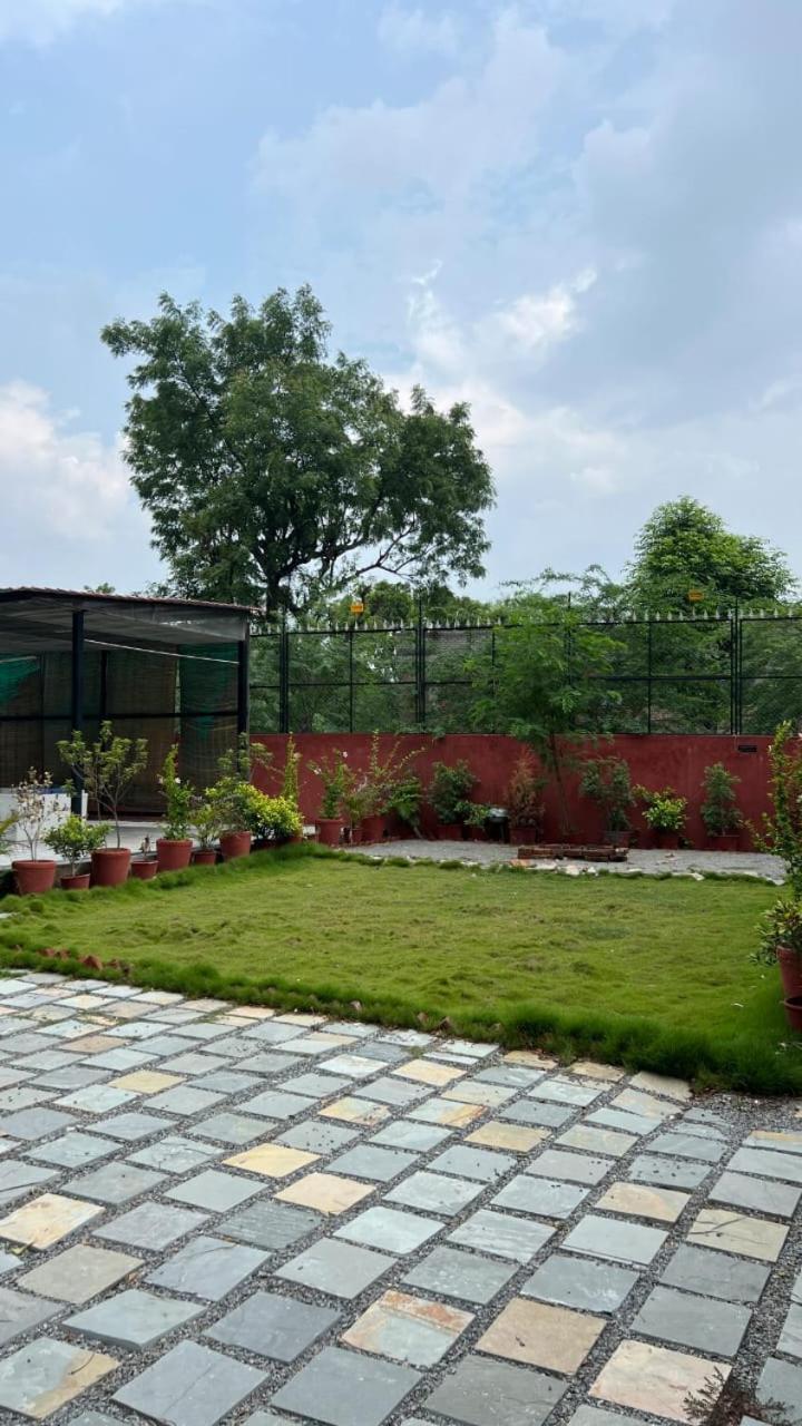 Mehaan farm House