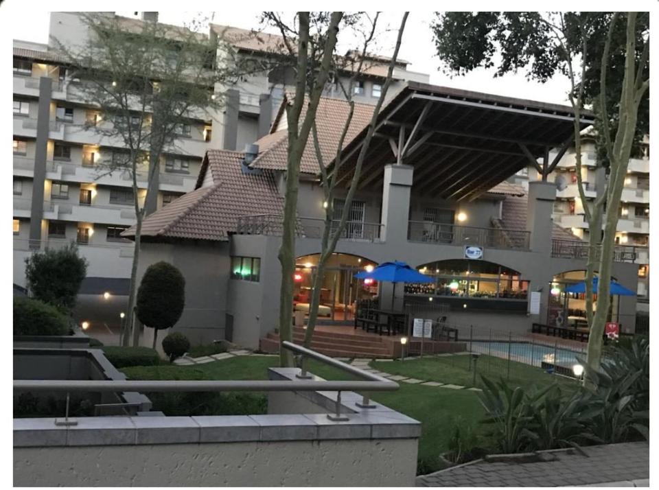 Luxury Apartment in Sandton