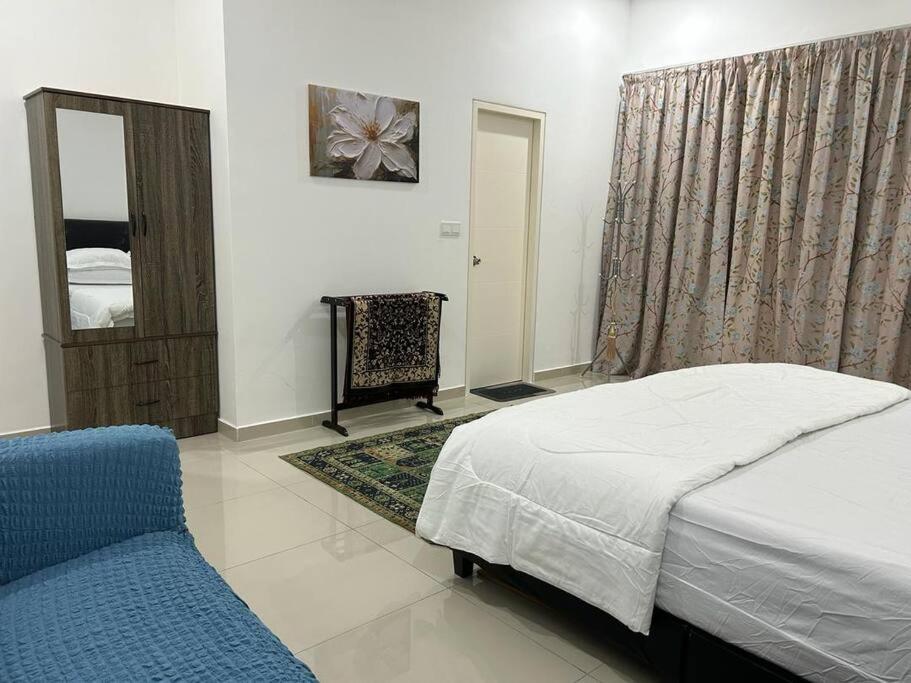 AD Sendayan Homestay
