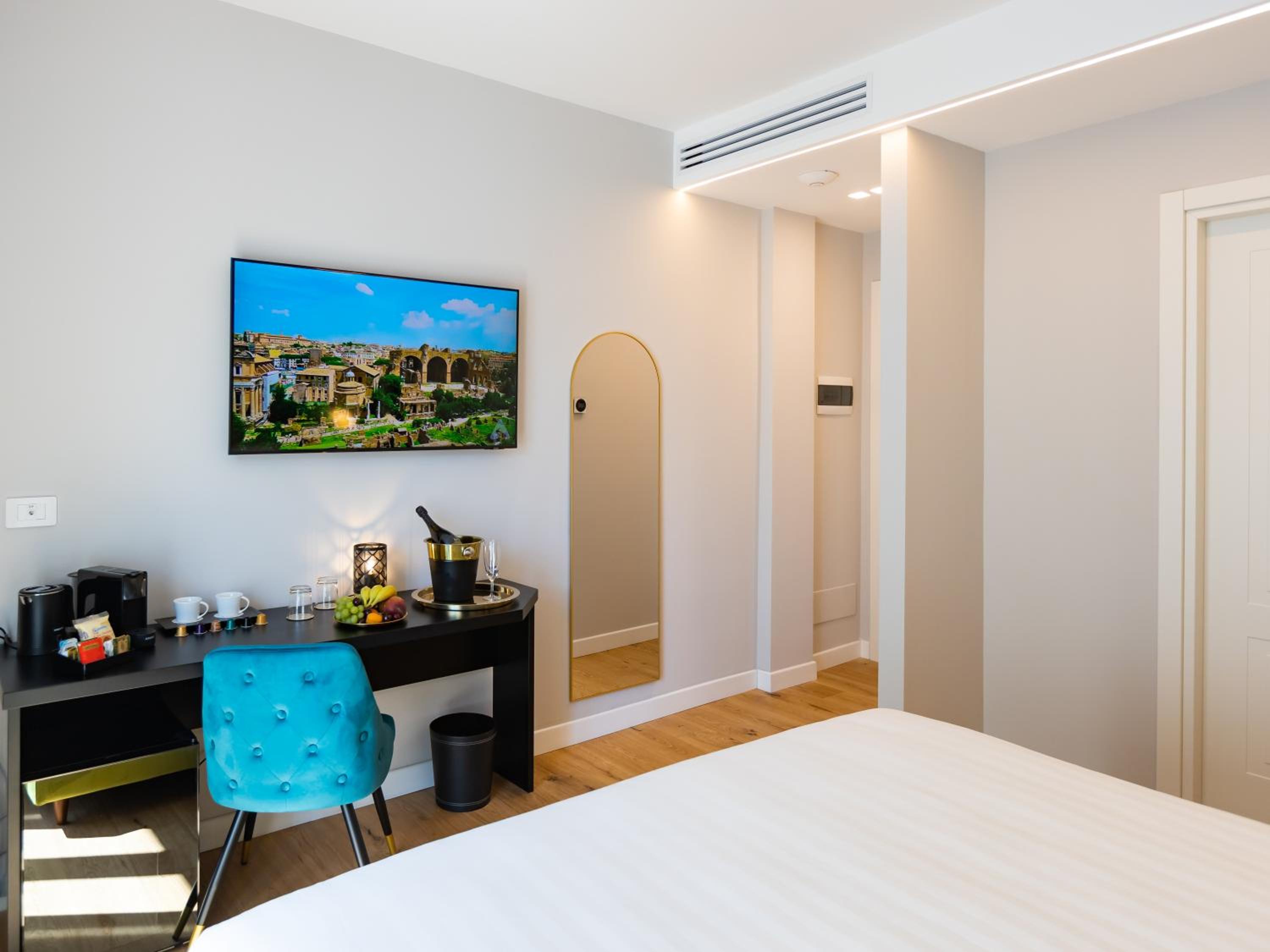 hotel room