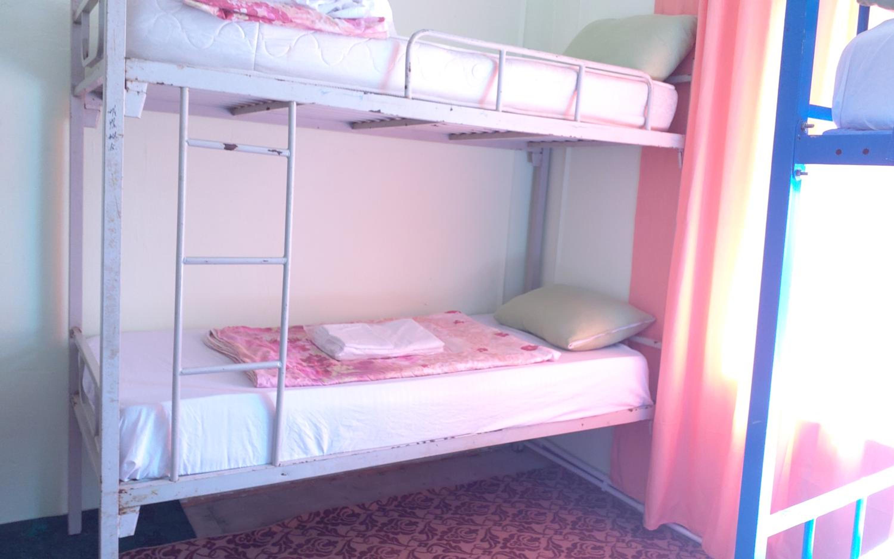 Canal Hostel