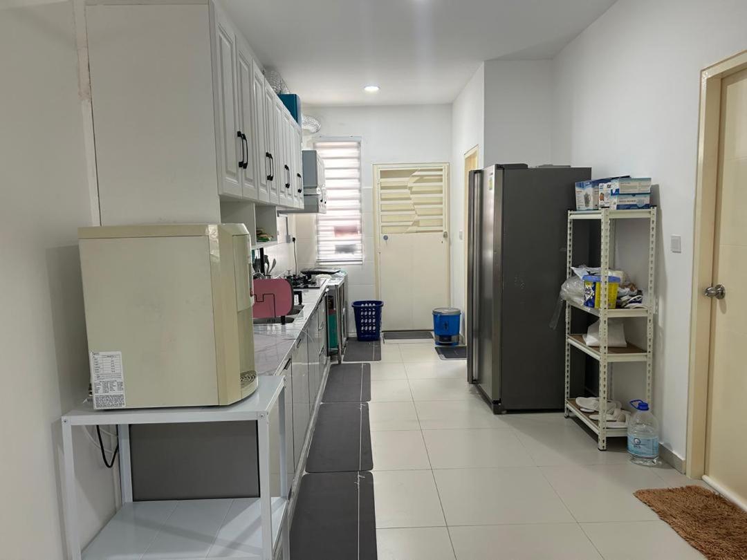 AD Sendayan Homestay