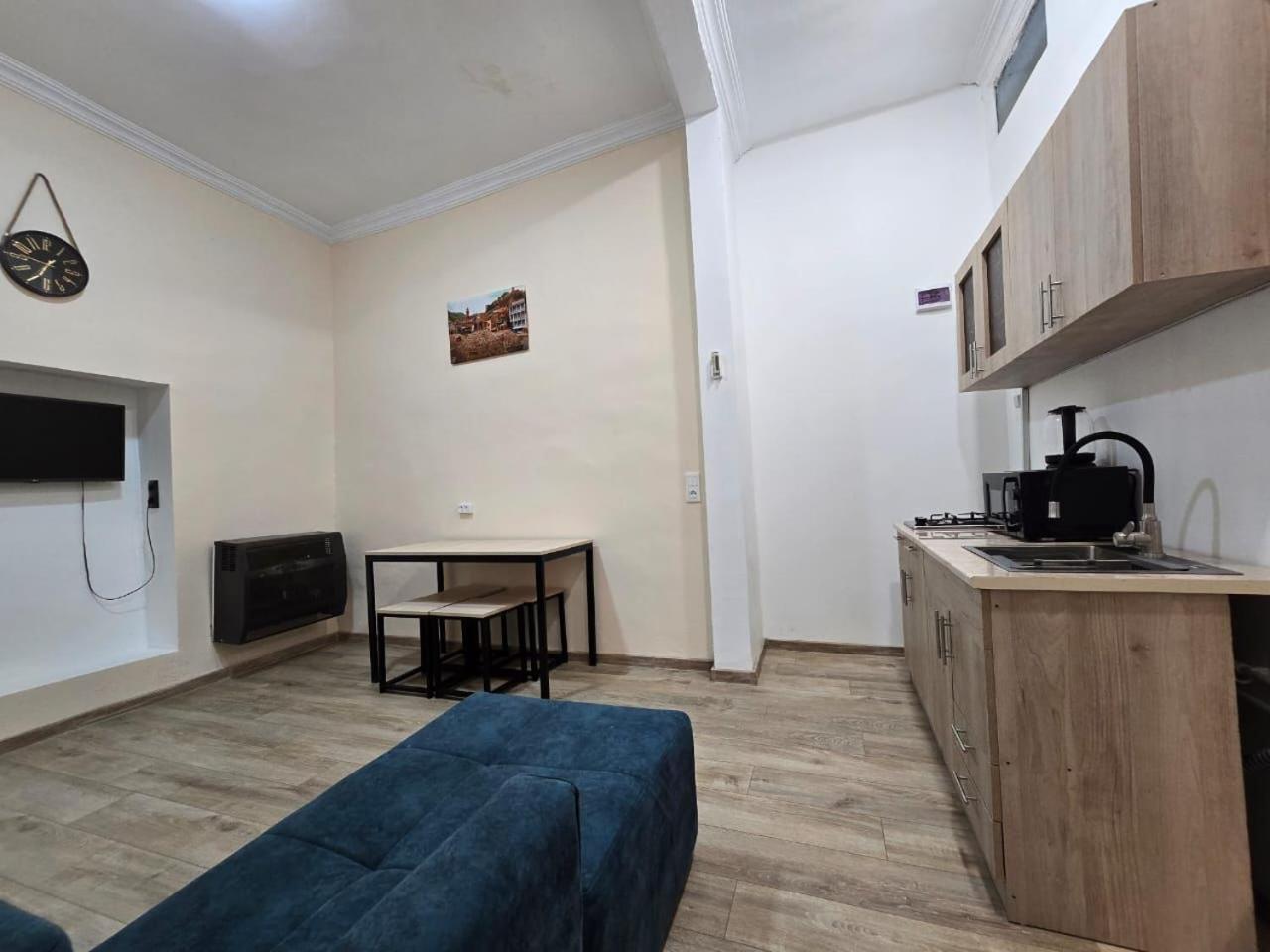 Cabo Apartment Tbilisi view 5