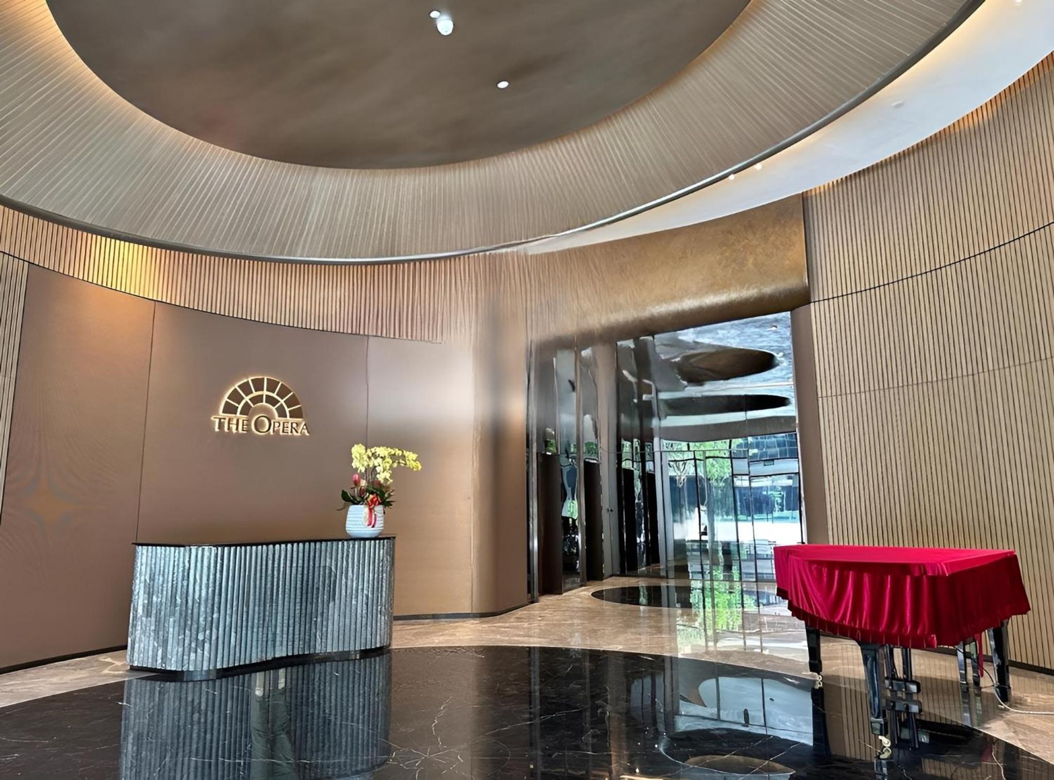 Smile Home - The Opera luxury - infinity pool