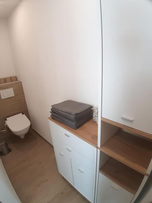 Gemütliche Wohnung mit geteiltem Essbereich am Rande des Bremer Viertel