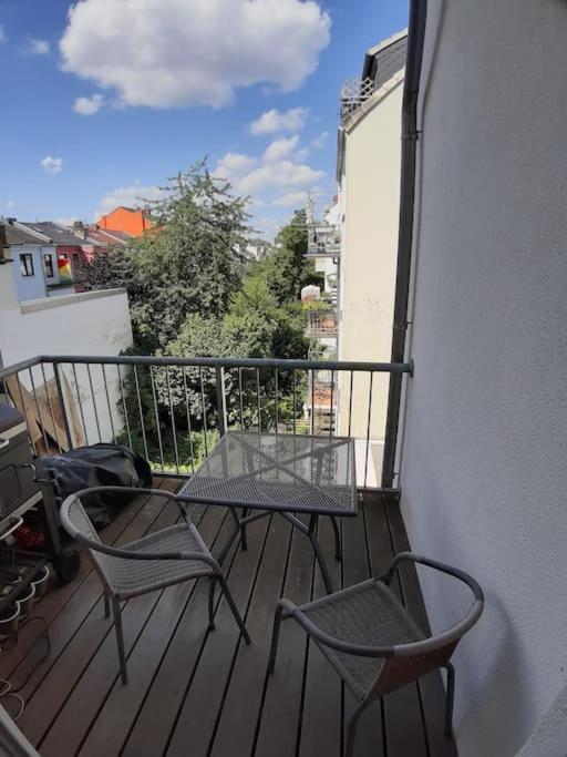 Gemütliche Wohnung mit geteiltem Essbereich am Rande des Bremer Viertel