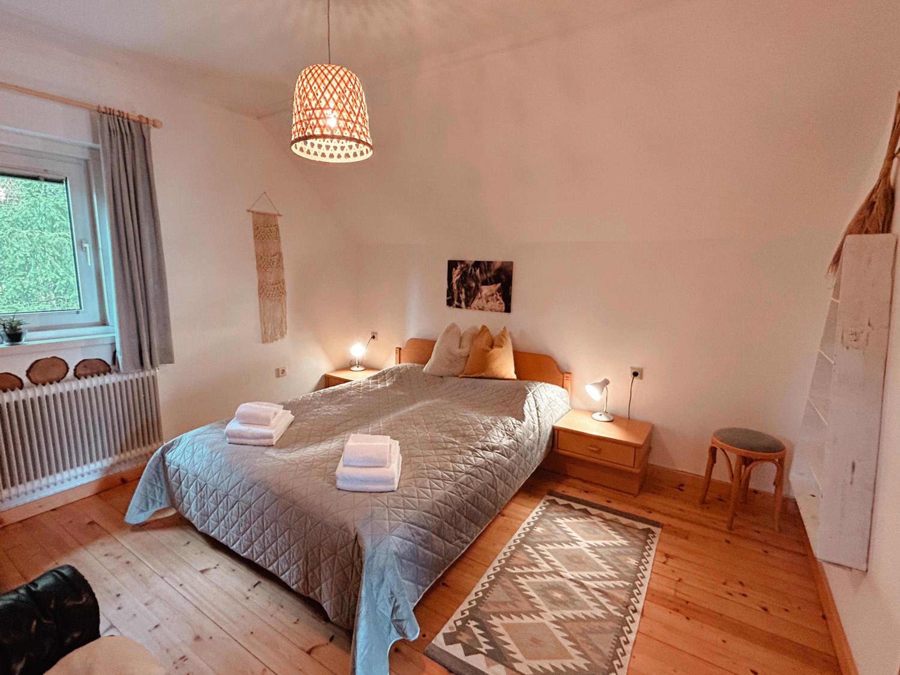 CHILLHAUS Pear Mountain by AA Holiday Homes
