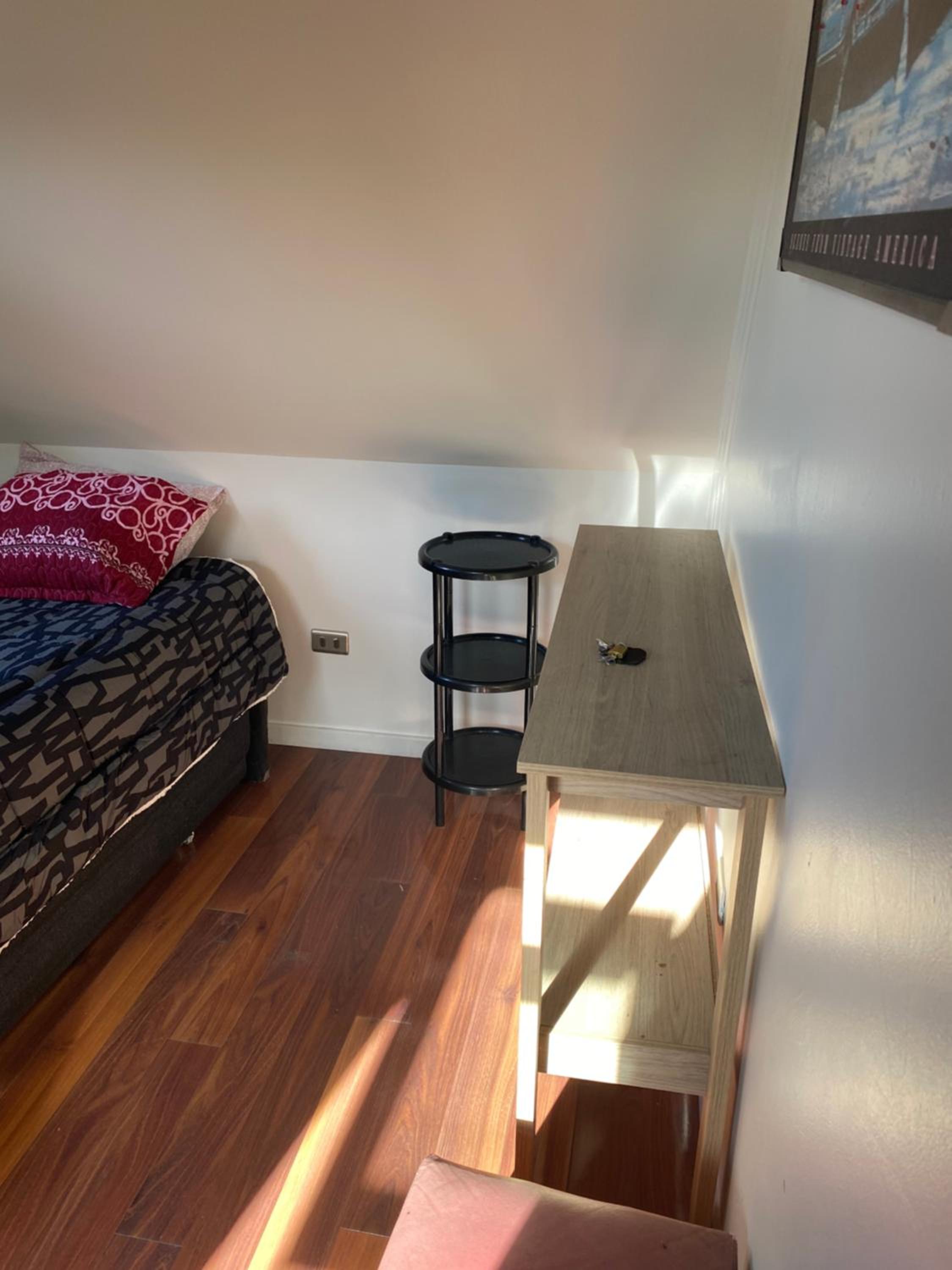 Pieza doble con baño privado sector residencial