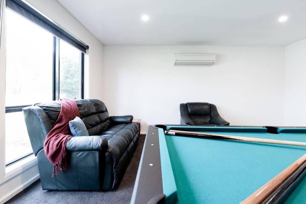 Perfect for groups and large families - Sleeps 12