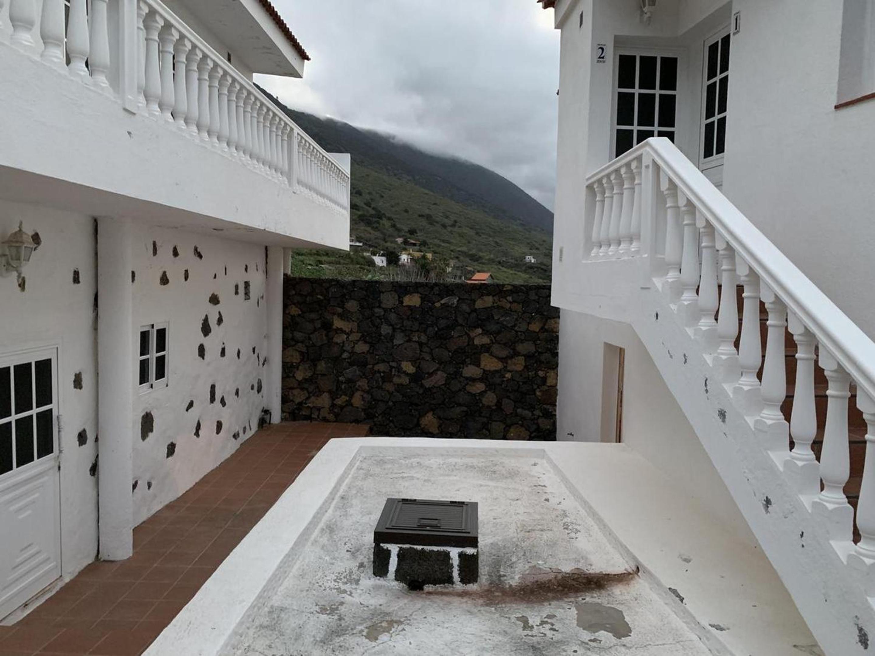 Modern apartment in Frontera, 45 m² with sea view balcony view 4