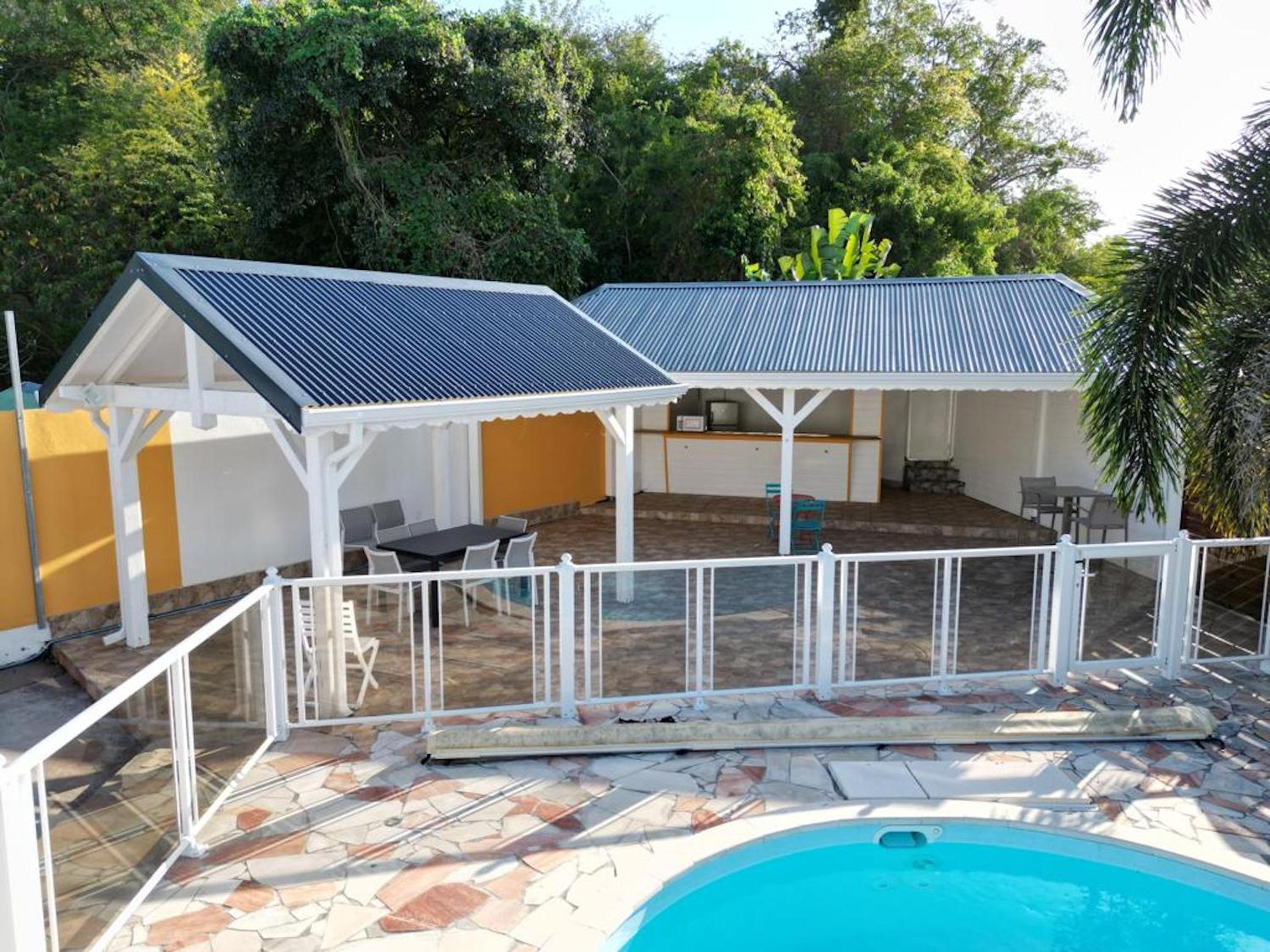 Studio confortable avec piscine partagee Le Gosier 30 m² view 2