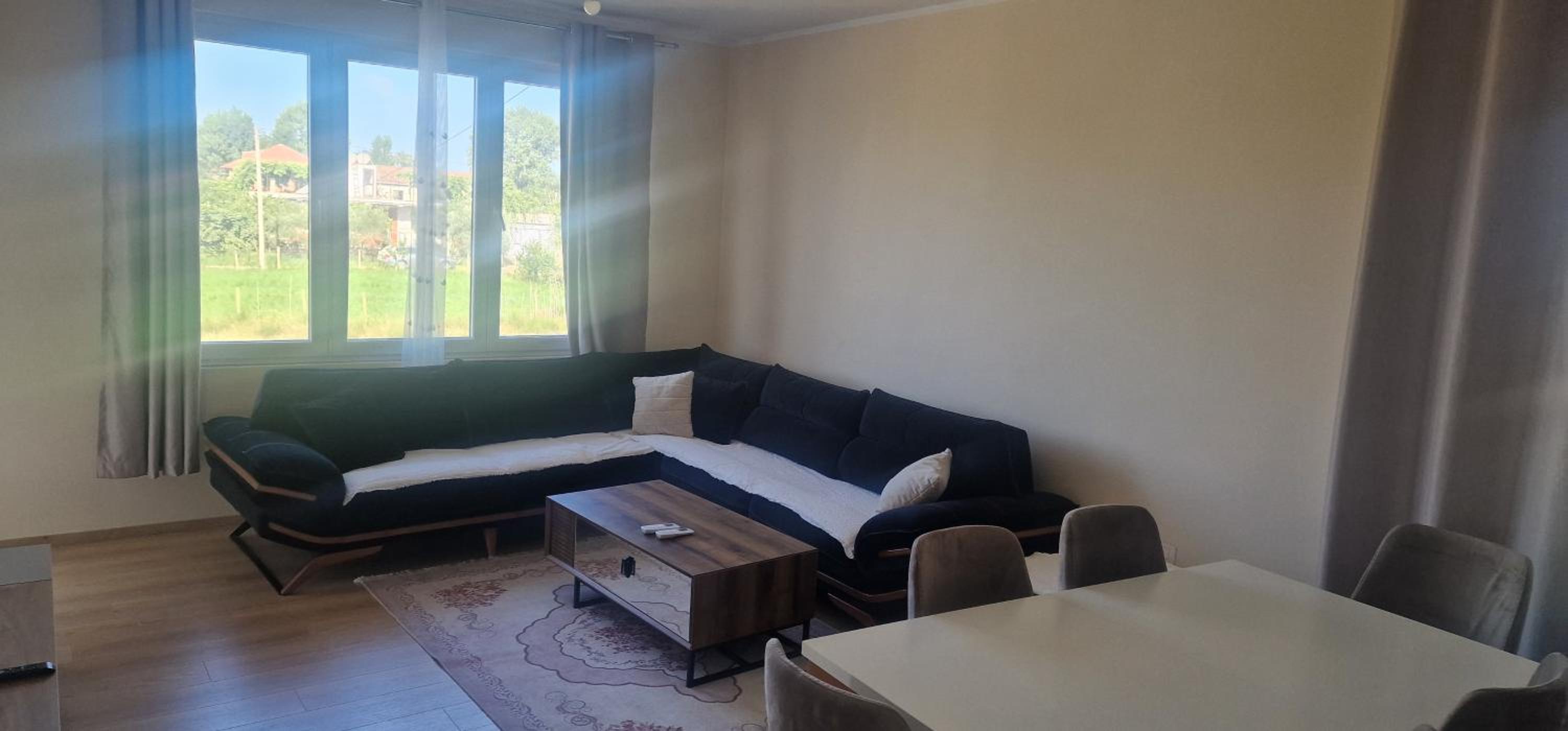 Apartament Jony
