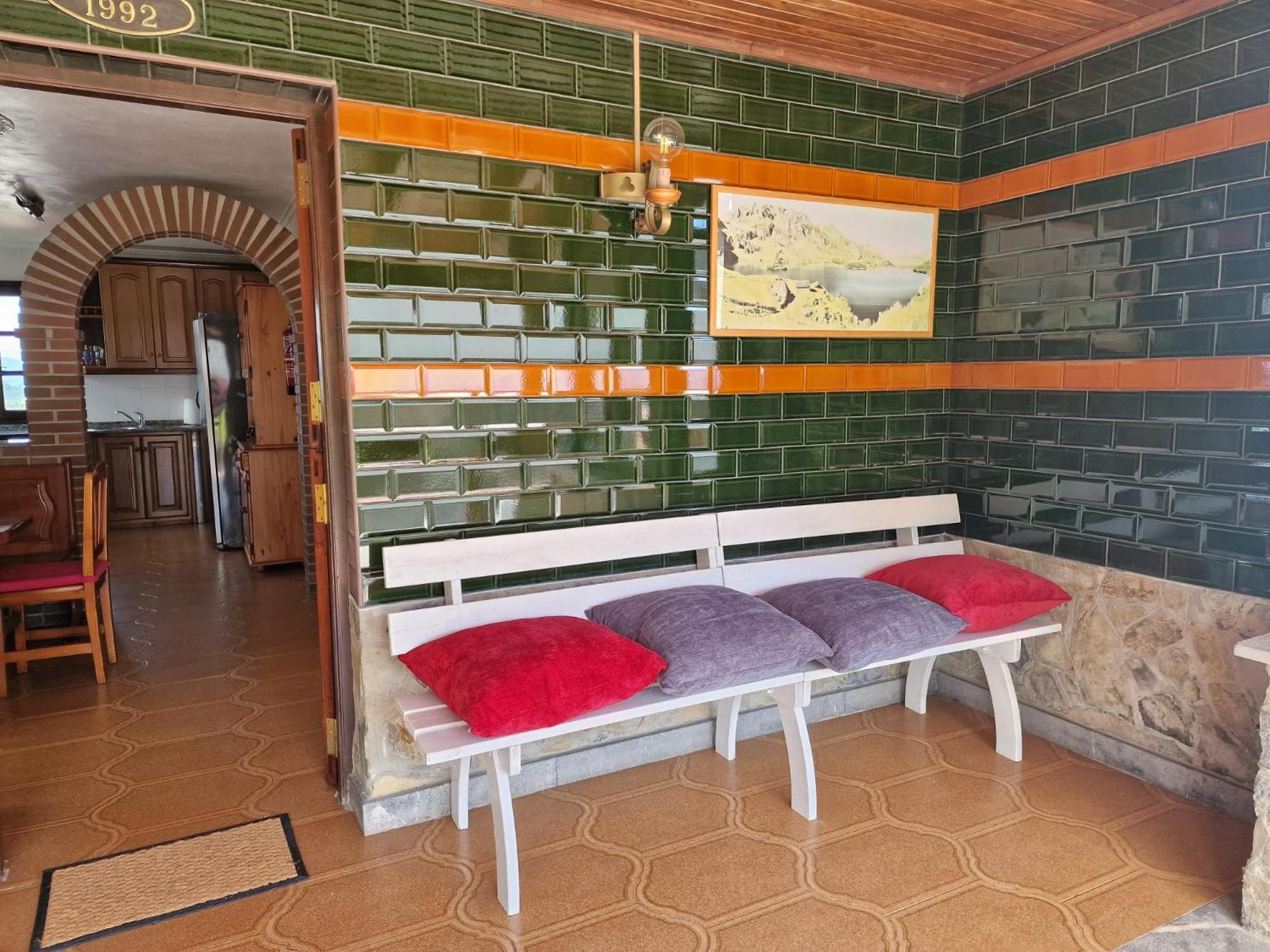 Villaviciosa - Villa Batón - Rales view 5
