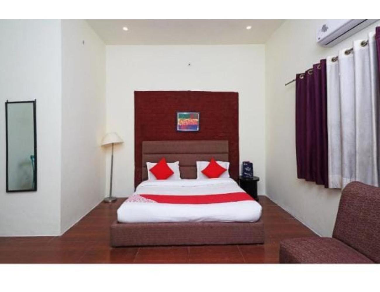 Hotel Deveni rishikesh view 2