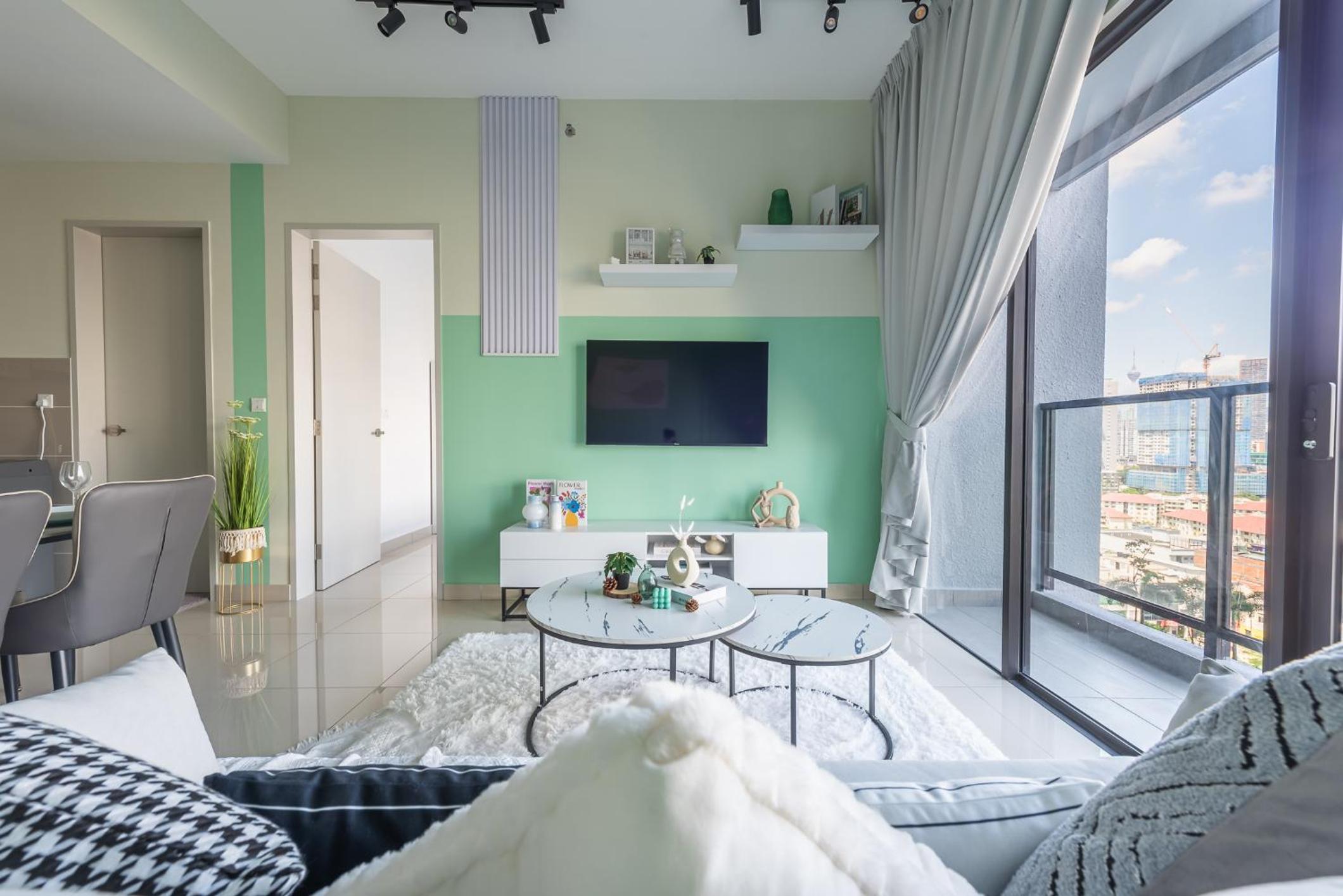 Tallest Concept 2 Theme Suite KLCC