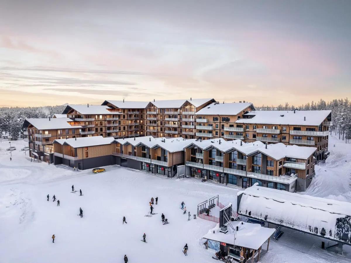 Lux Lapland Cranberry Levi center apartment 61m2 ski-in ski-out 2 bedr & 2 bathr view 3