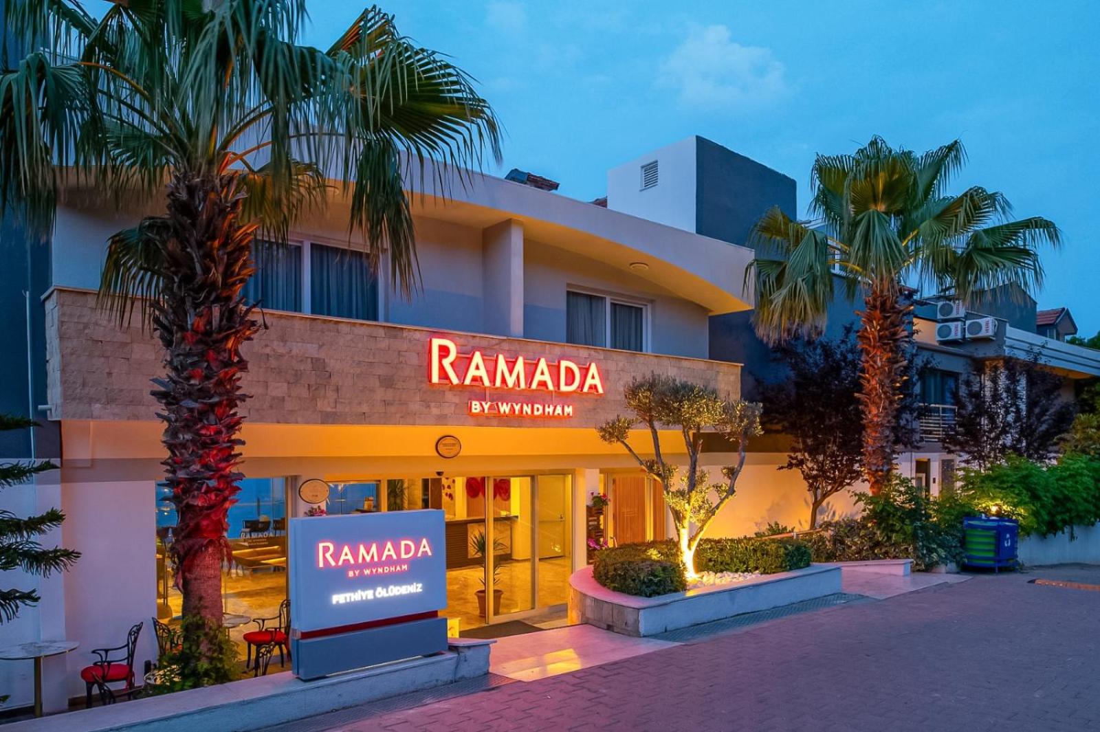 Hotel Ramada by Wyndham Fethiye Oludeniz - Image 1