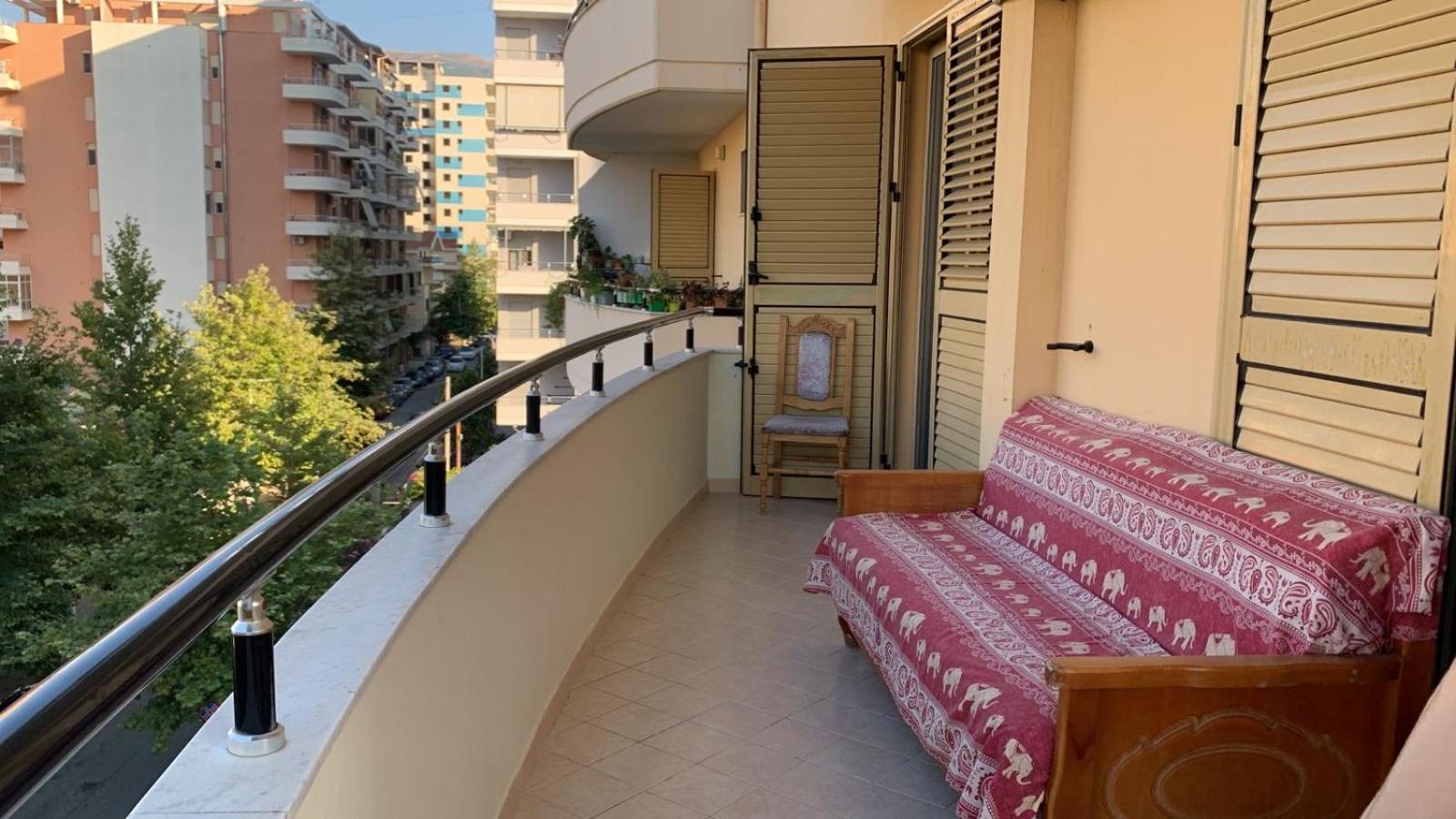 Apartment 31