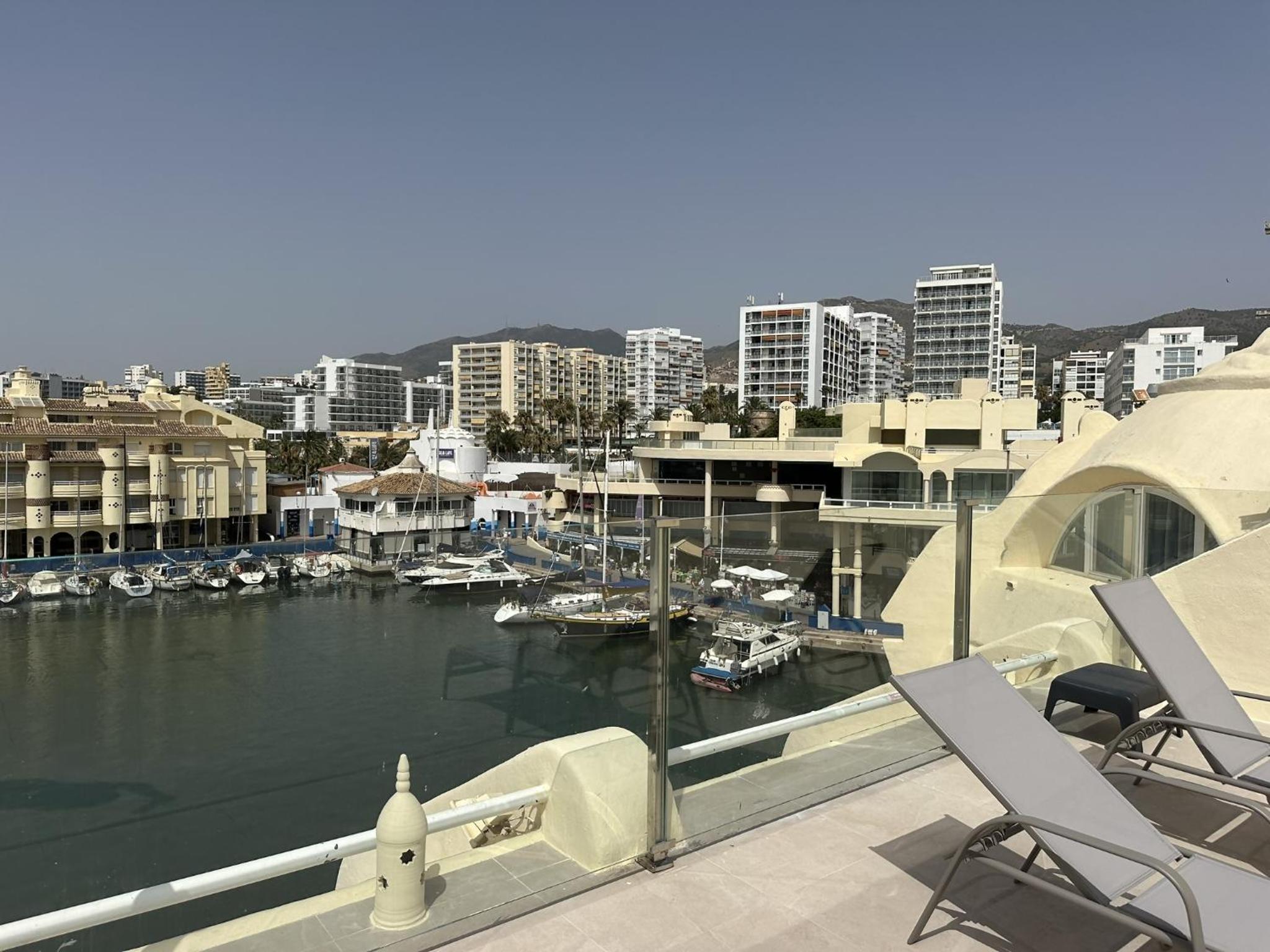 Nice Apartament in Puerto Marina