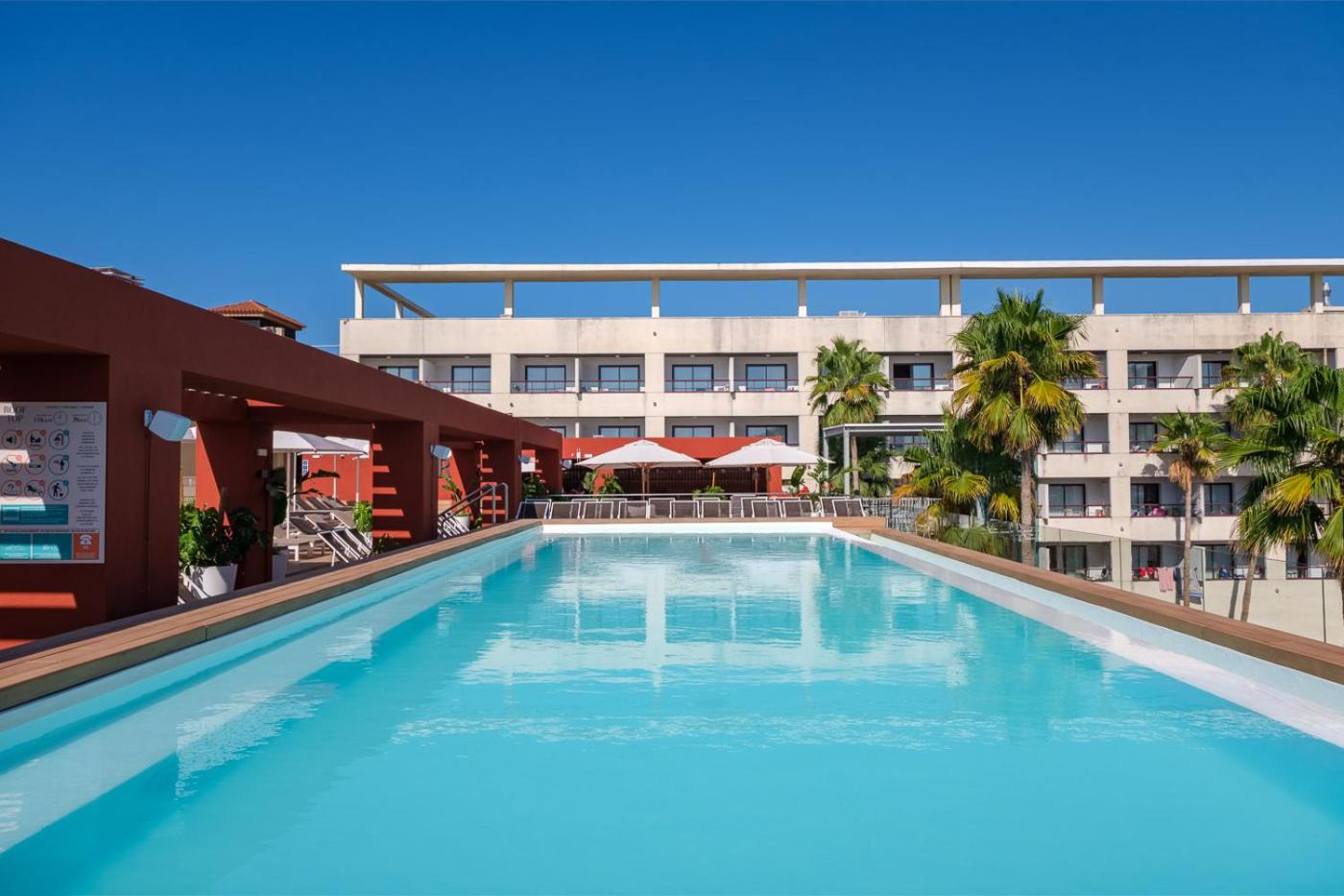 Apartamentos Estival Park