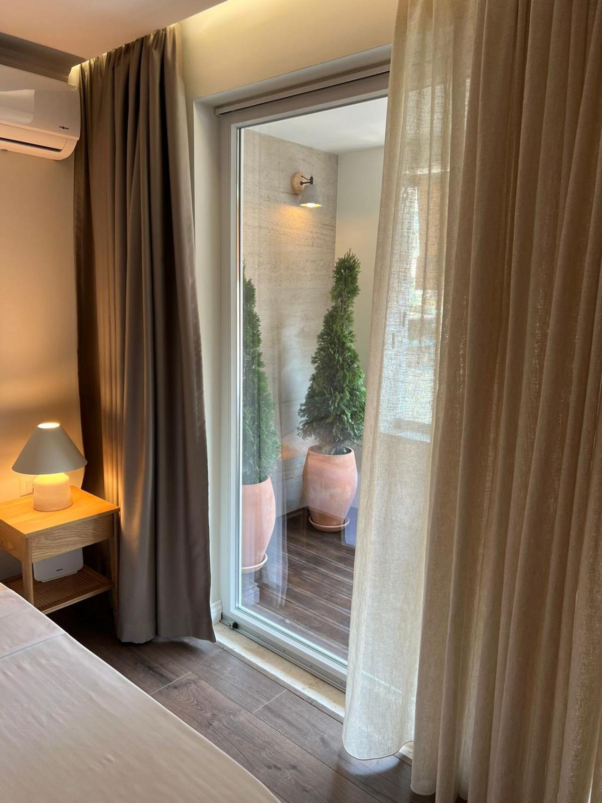Anna's Blloku Apartment