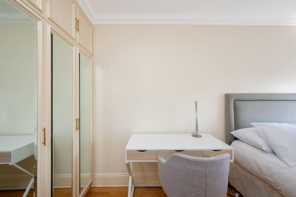 Beautiful 2-Bed Apartment in Knightsbridge - Next to Hyde Park & Harrods