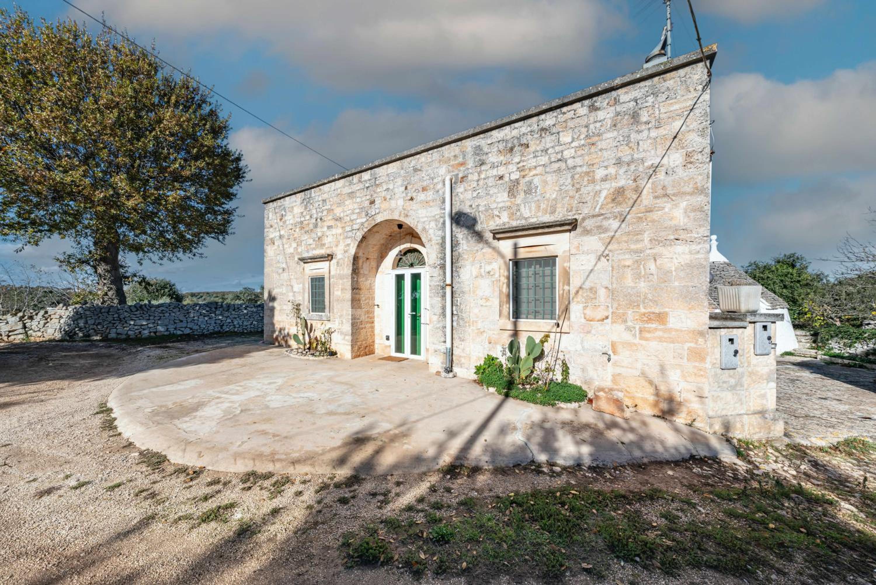 Casa Yolanda by Rentbeat view 4