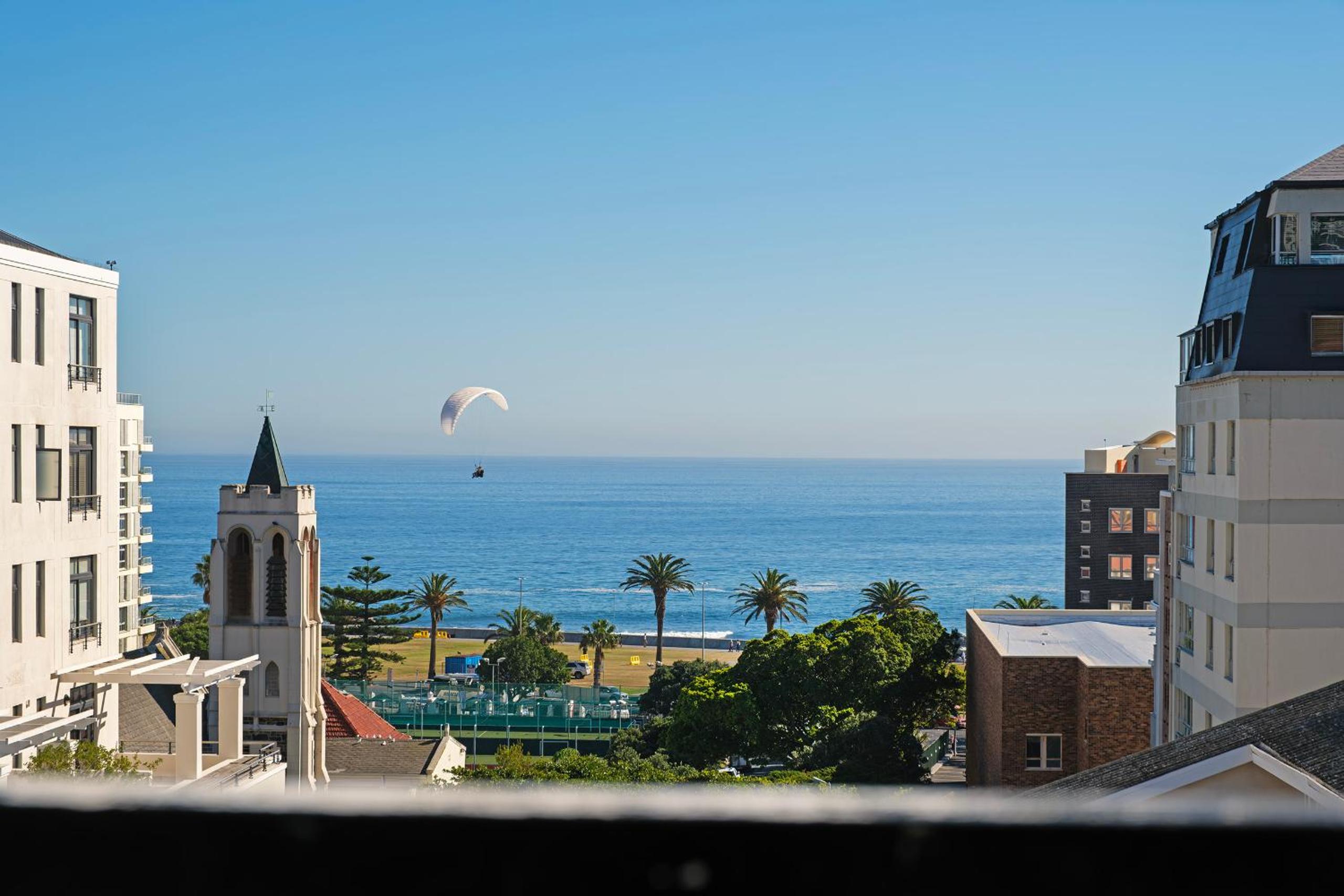 Ultimate convenience plus magic views! view 2