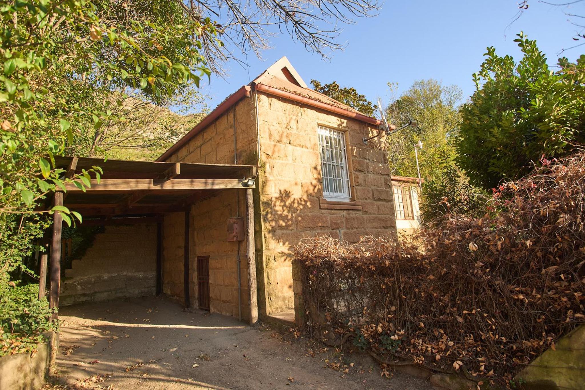 Berg Cottage view 3