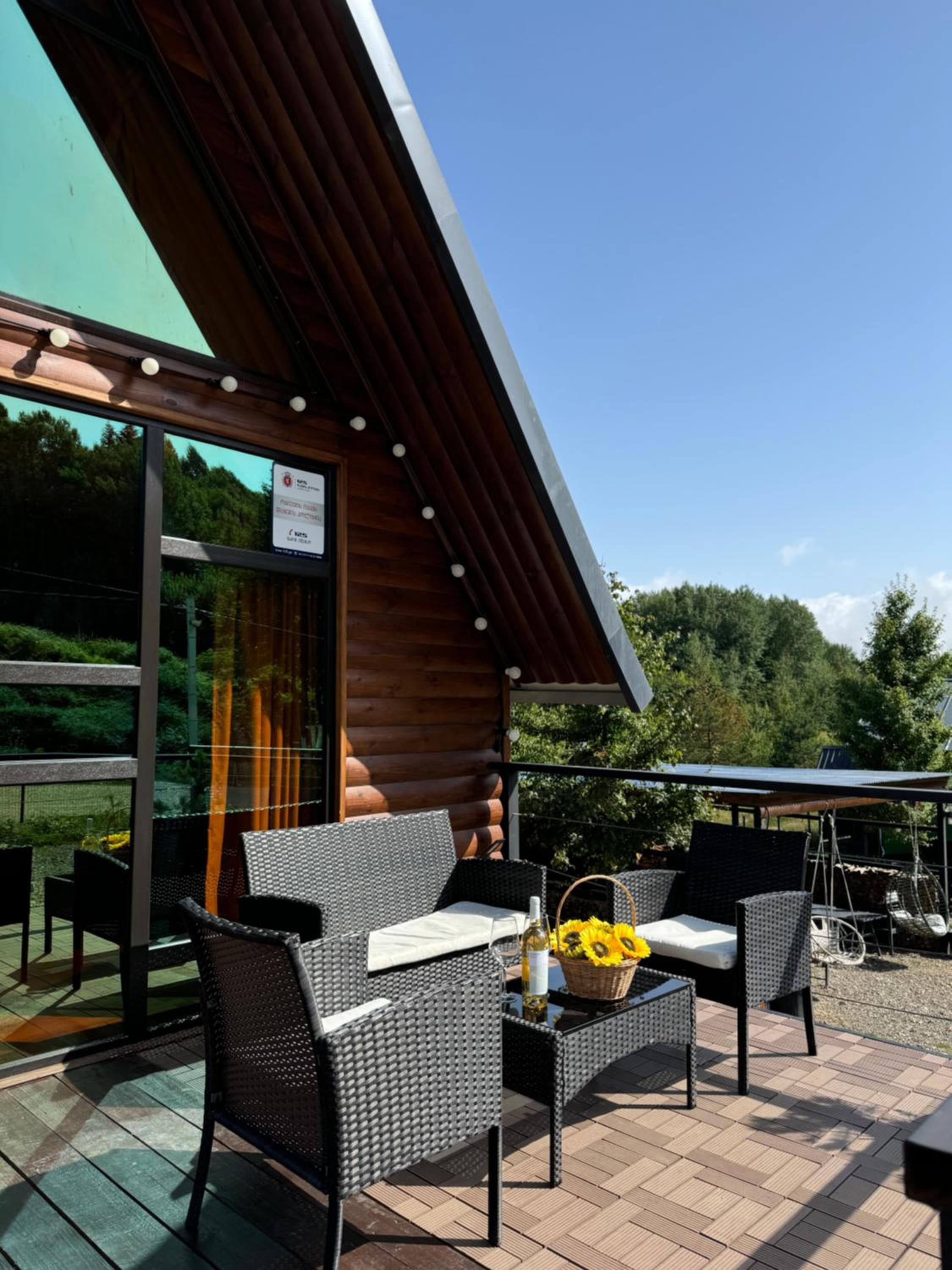 Shaori Lake Cottages