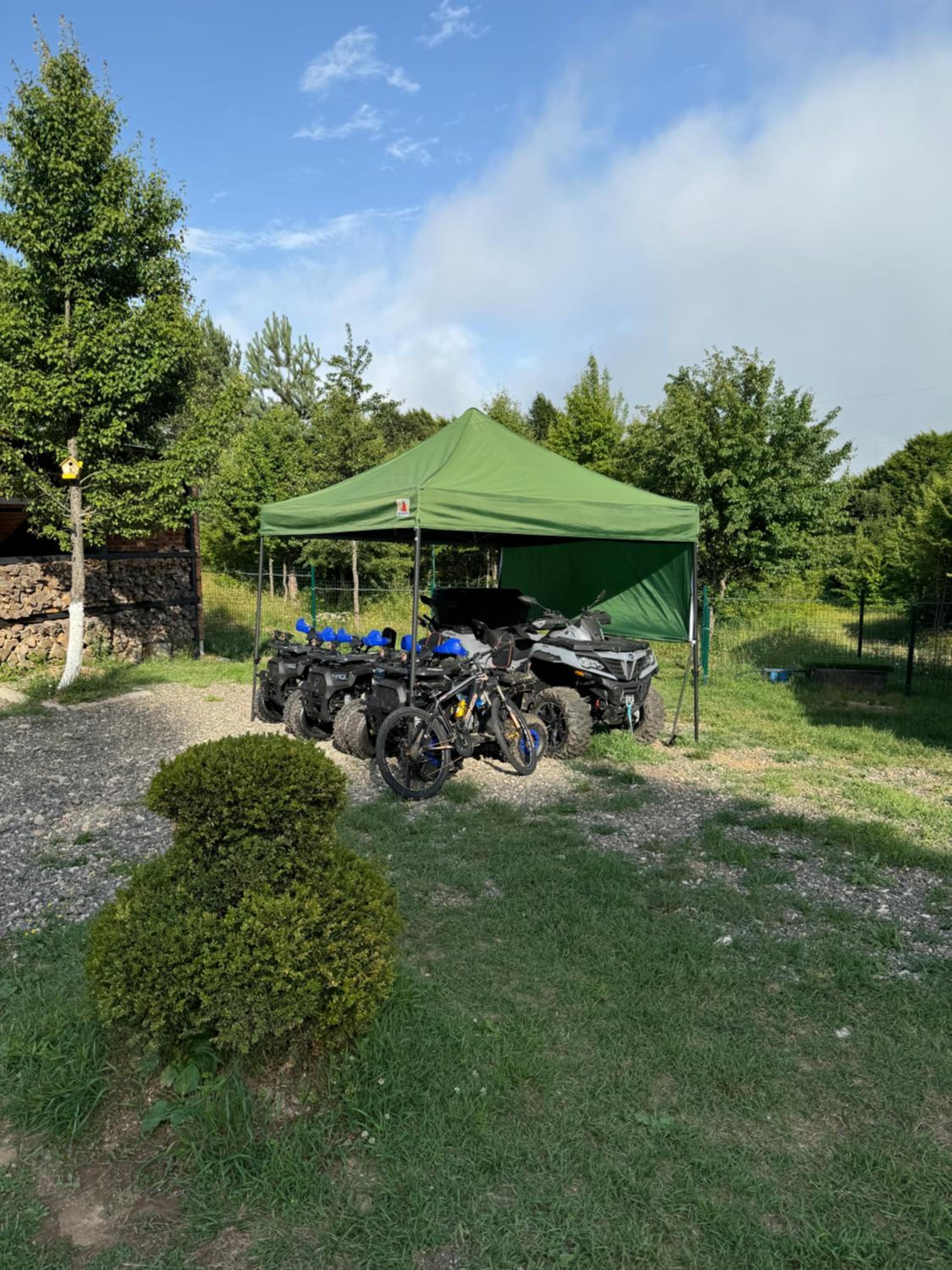 Shaori Lake Cottages