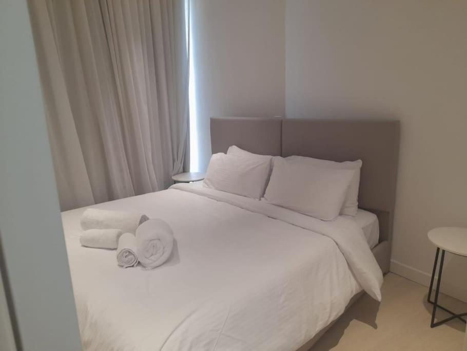 360 Building - City View 2 Bedroom Residence