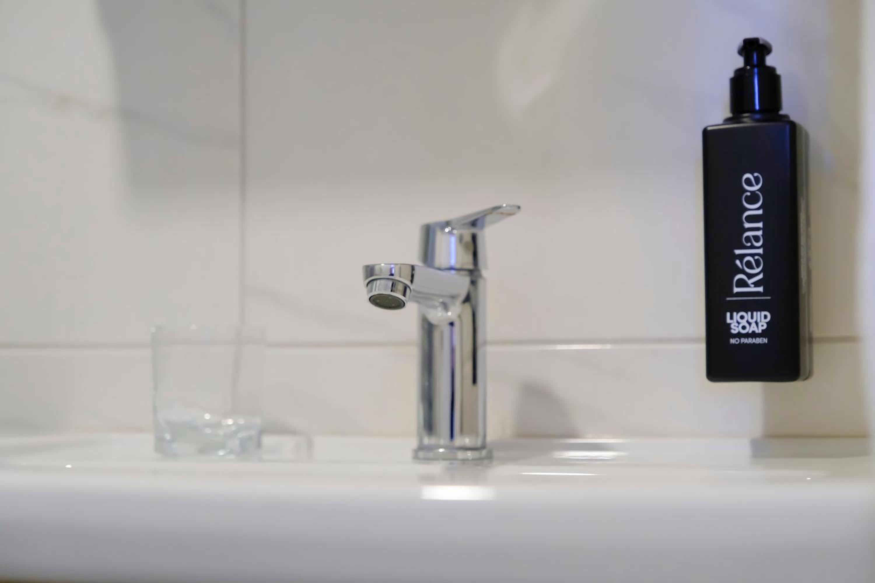 Dugi Hotel - Image 38