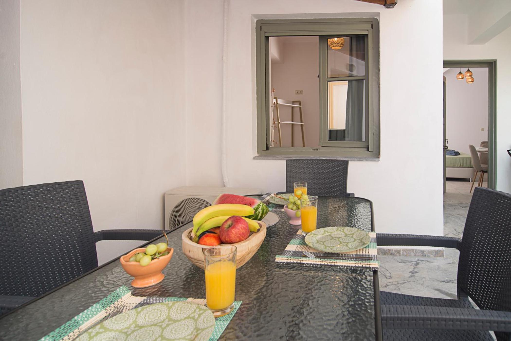 Kastoras Apartments