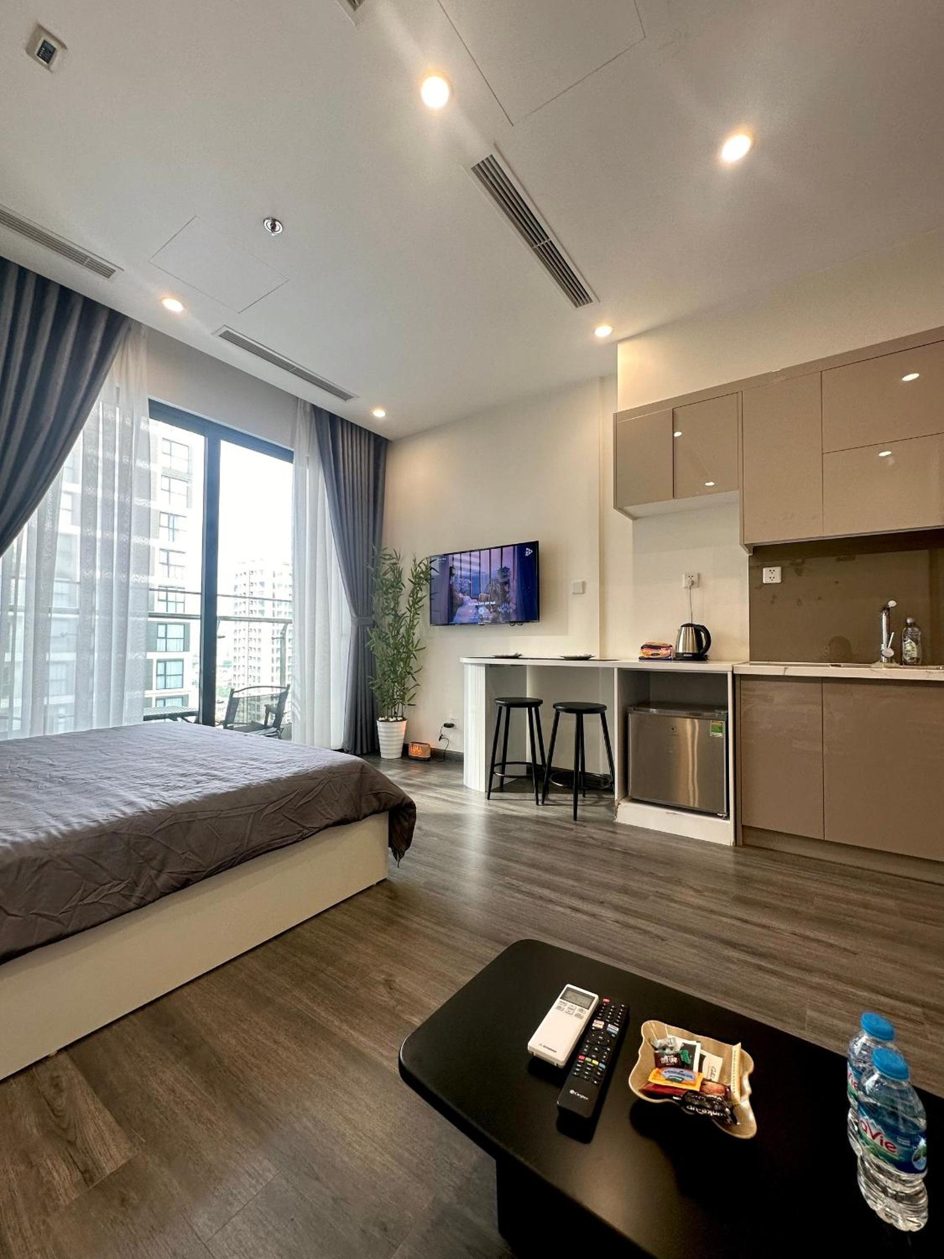 Homestay & Apartment Vinhomes Smart City Tây Mỗ - Lee 1 view 4