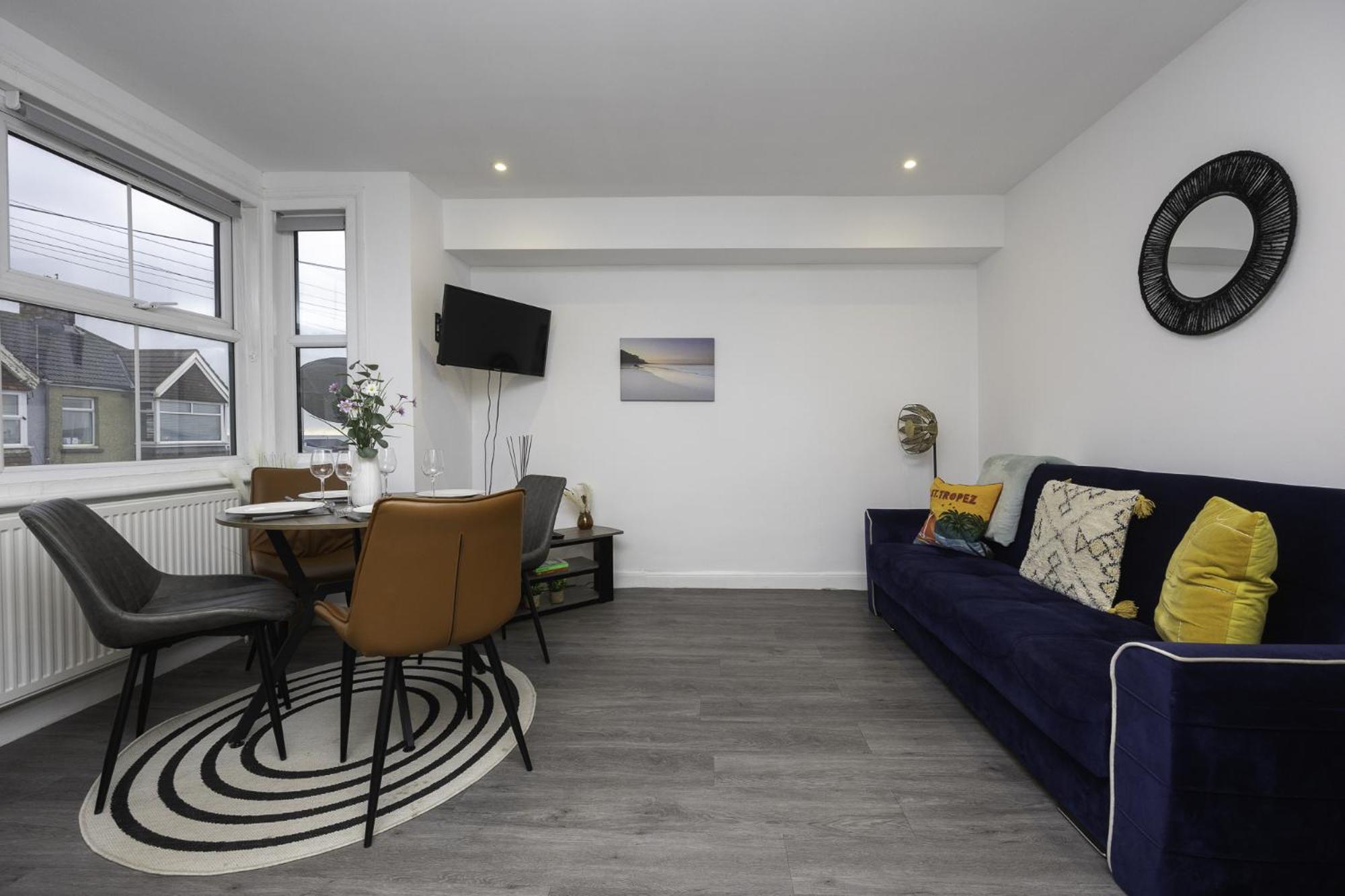Adelles seaside retreat view 4