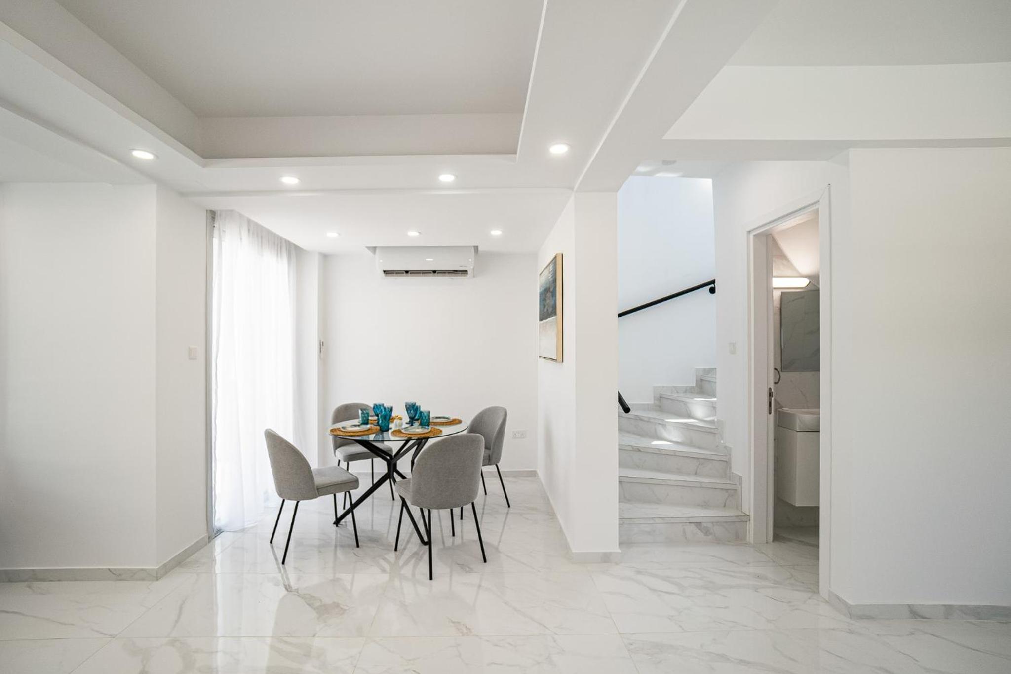 Villa Seabreeze Elina by Ezoria Villas