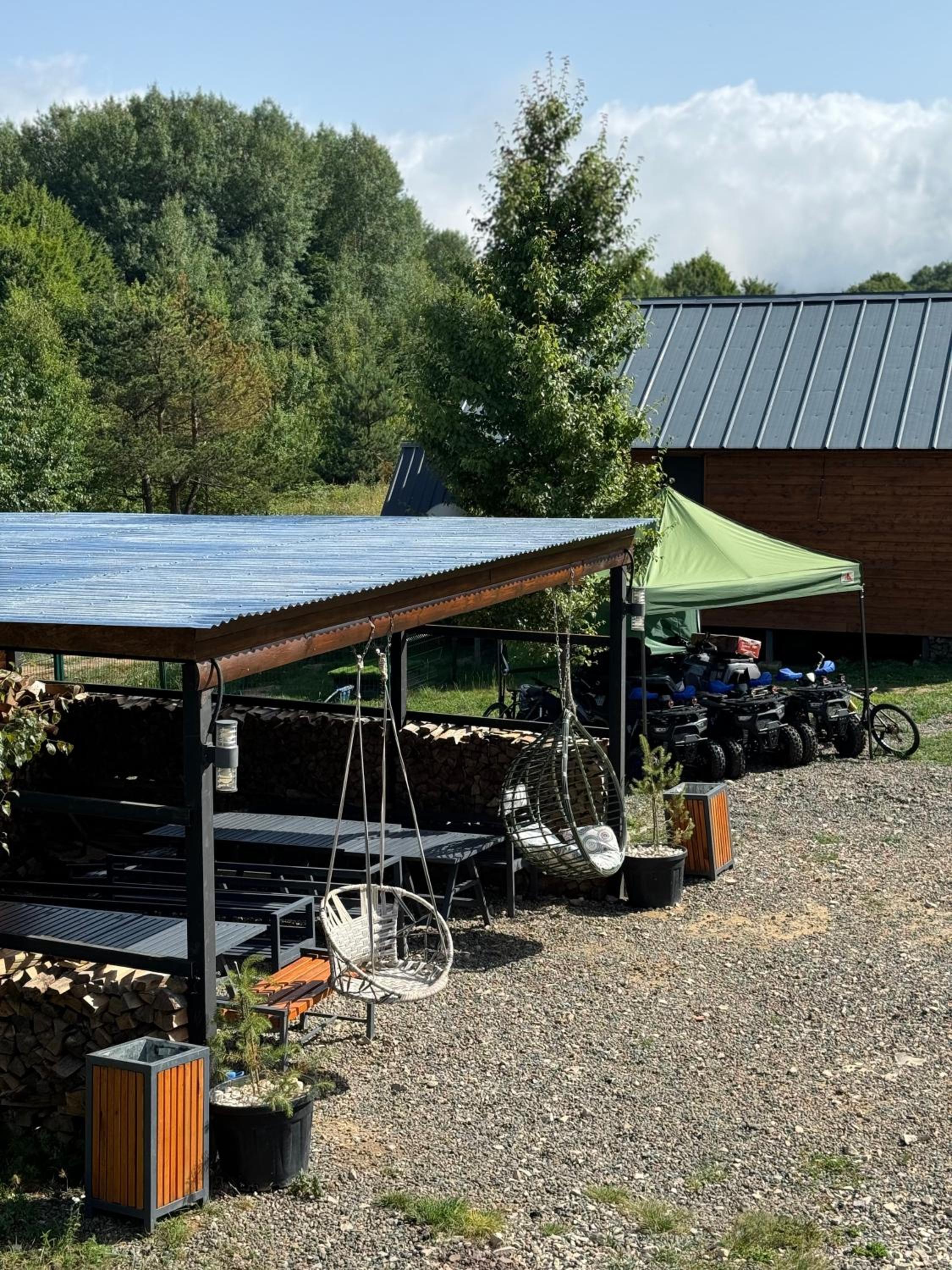 Shaori Lake Cottages