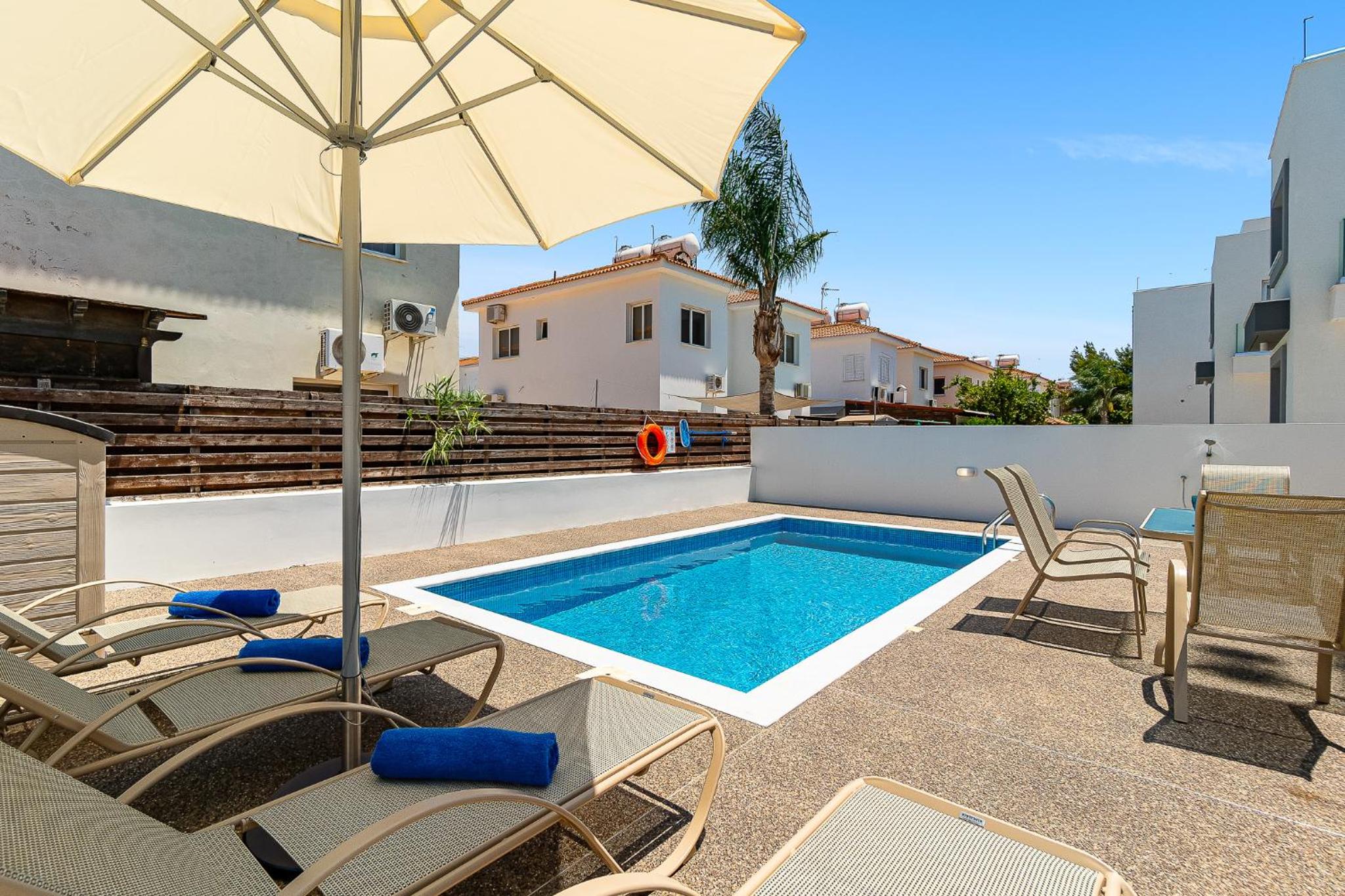 Villa Seabreeze Elina by Ezoria Villas