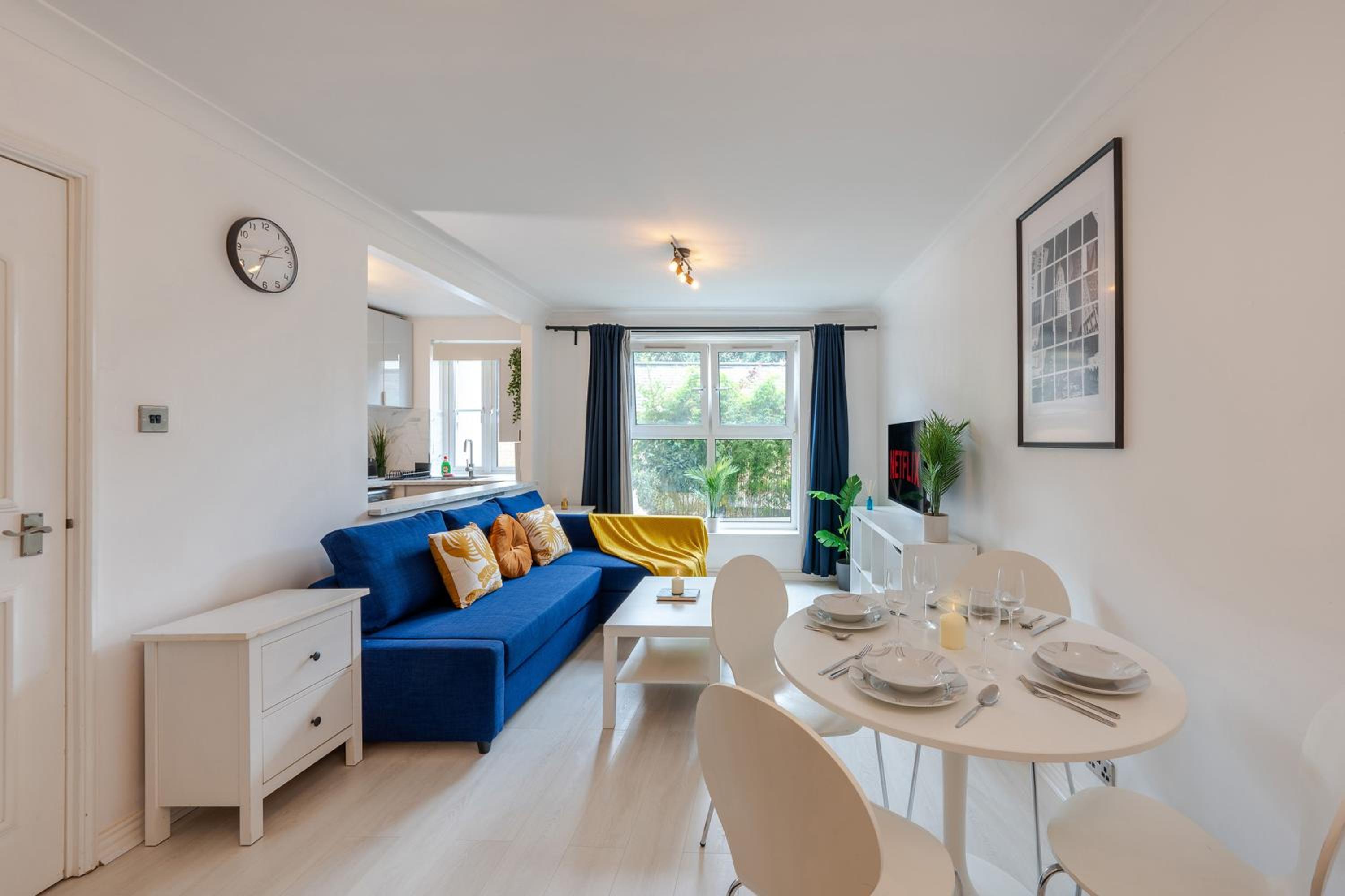 The Perfect Stay London - 2 Bedroom Flat with Parking - Hackney, Shoreditch, Dalston