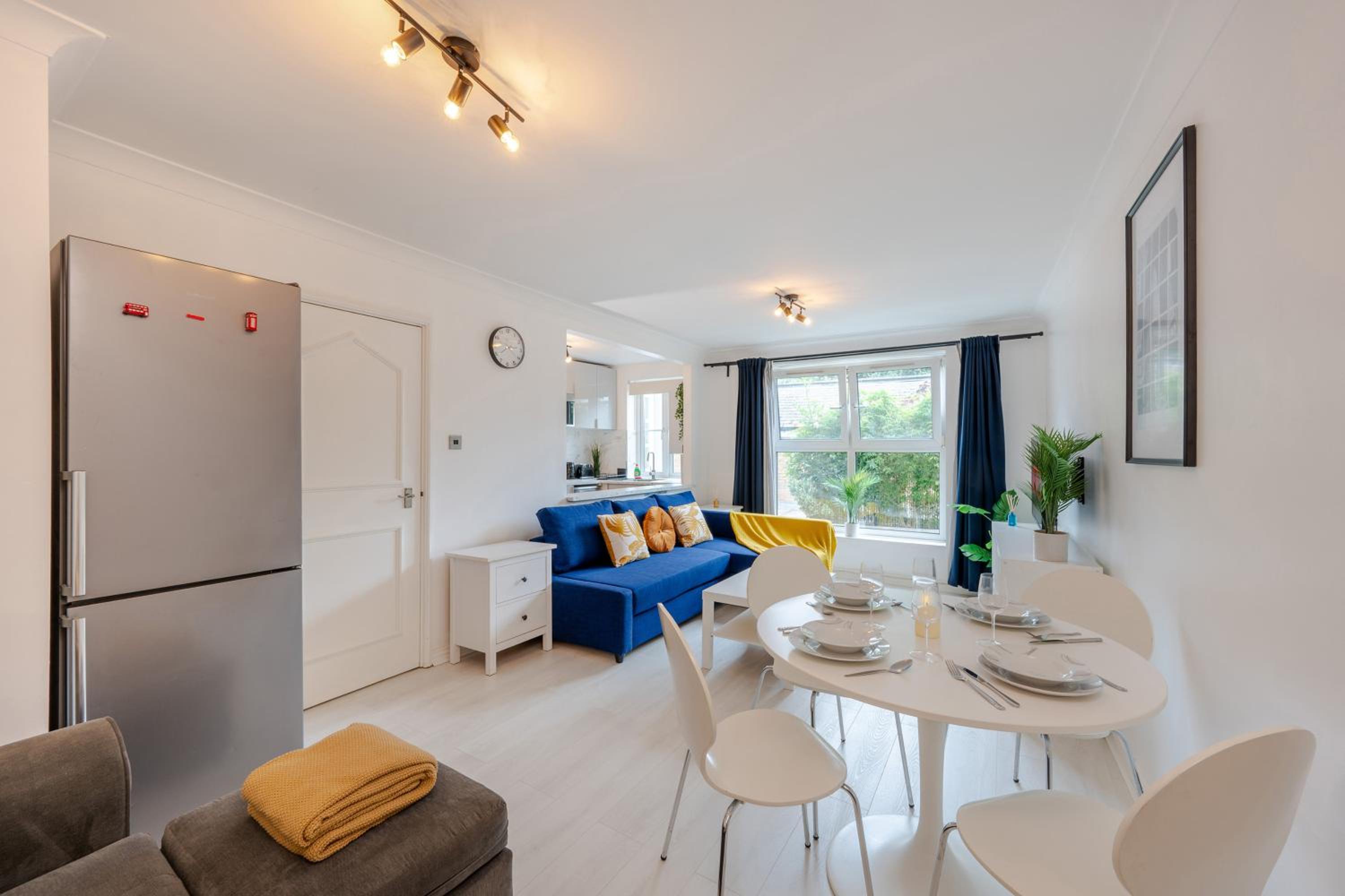 The Perfect Stay London - 2 Bedroom Flat with Parking - Hackney, Shoreditch, Dalston