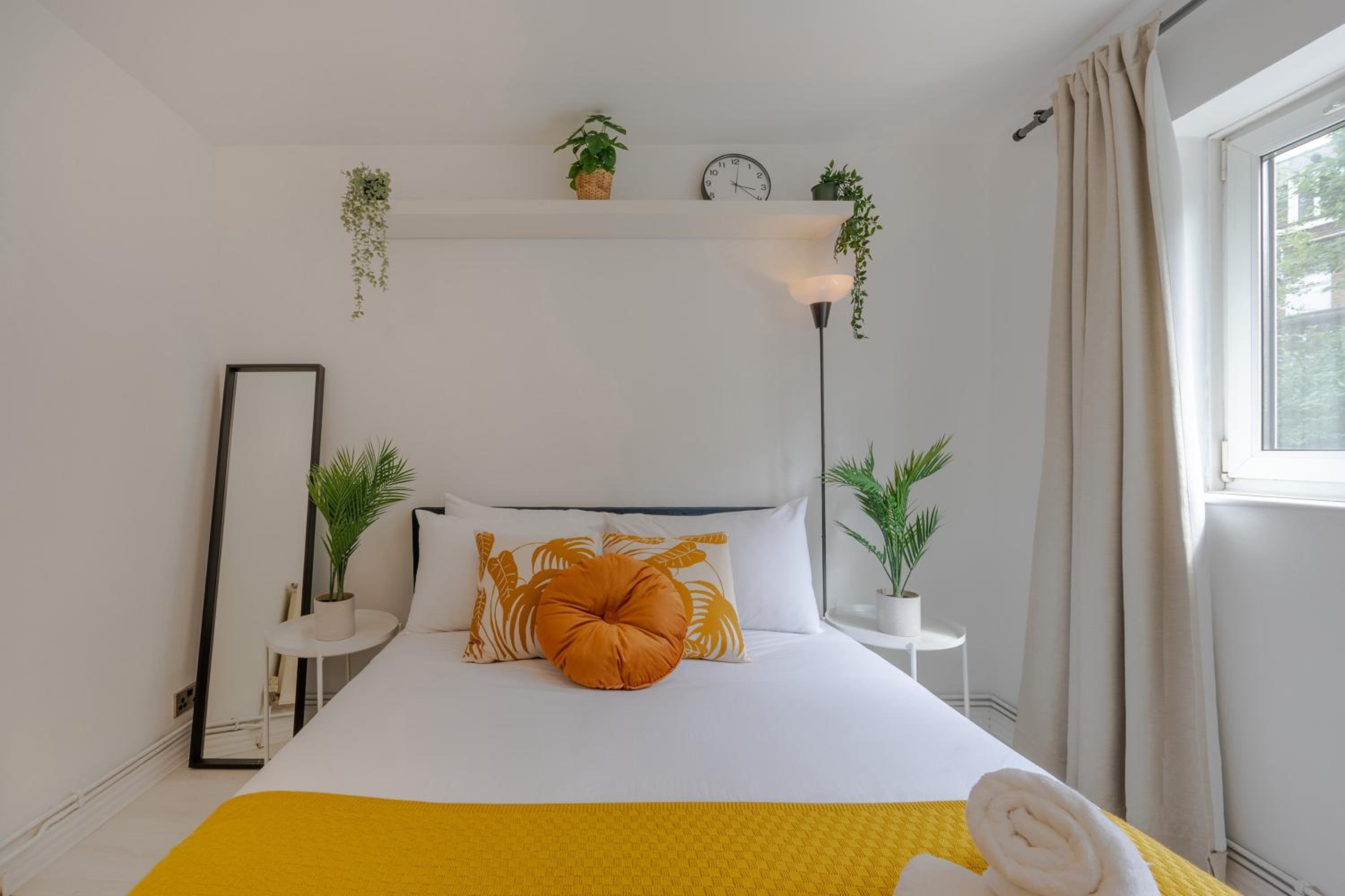 The Perfect Stay London - 2 Bedroom Flat with Parking - Hackney, Shoreditch, Dalston