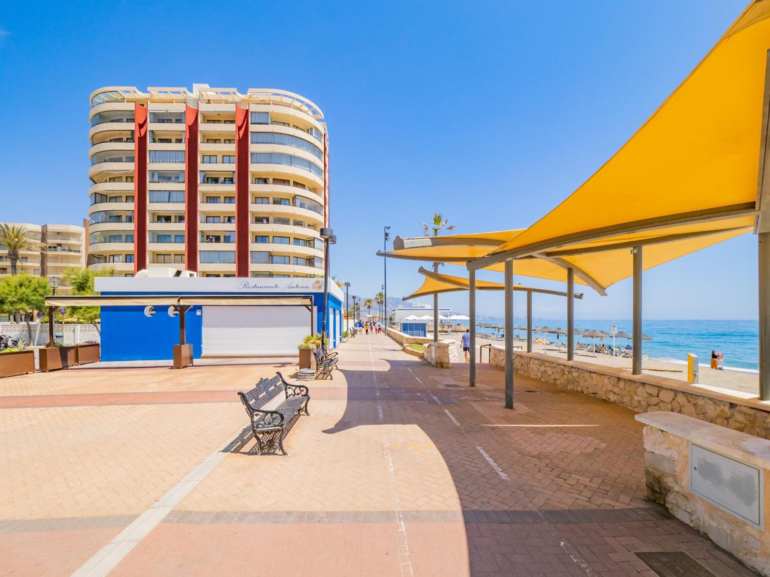 Cubo's Apartment Front Line Beach Fuengirola