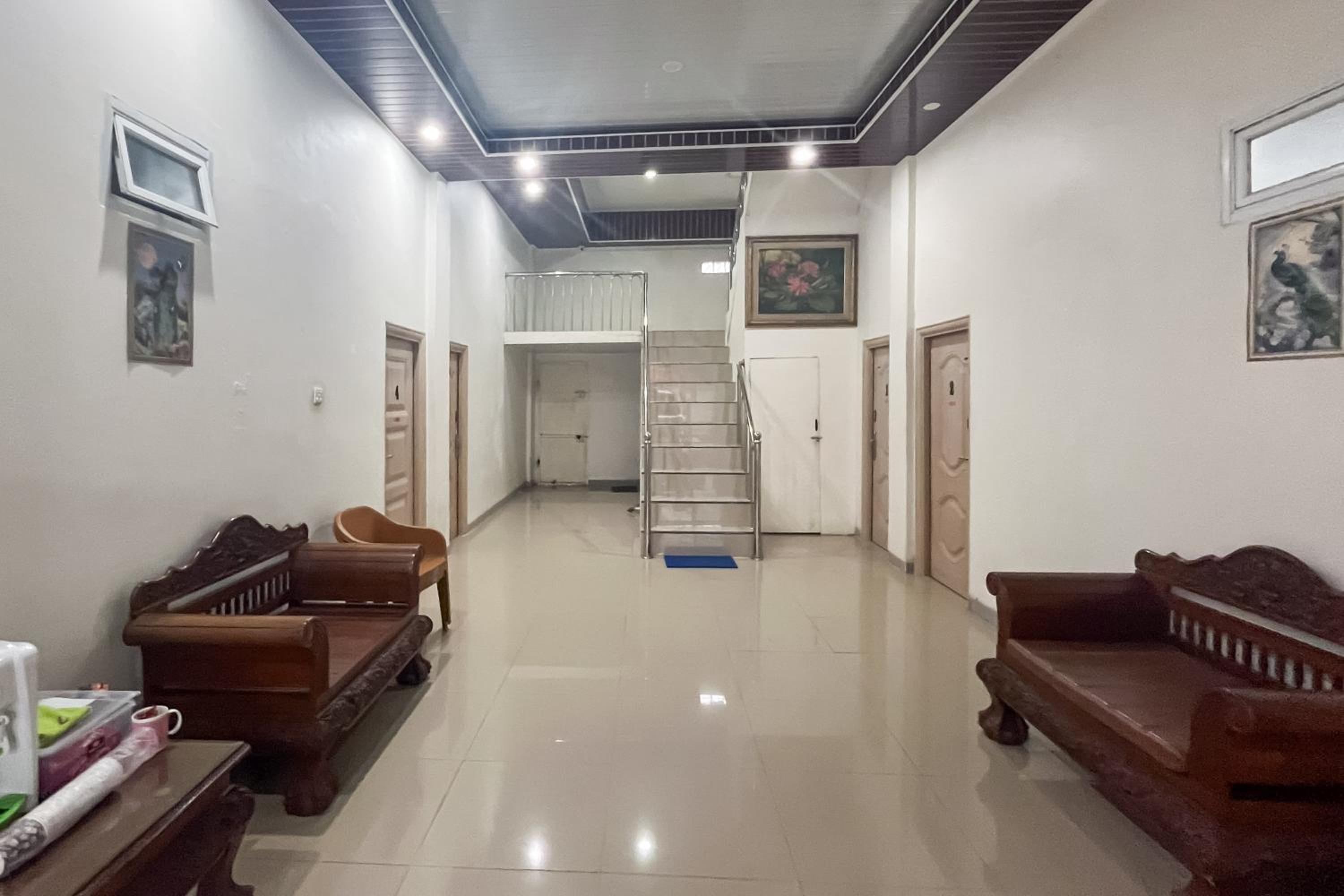 RedDoorz Lotte near PTC MALL view 4