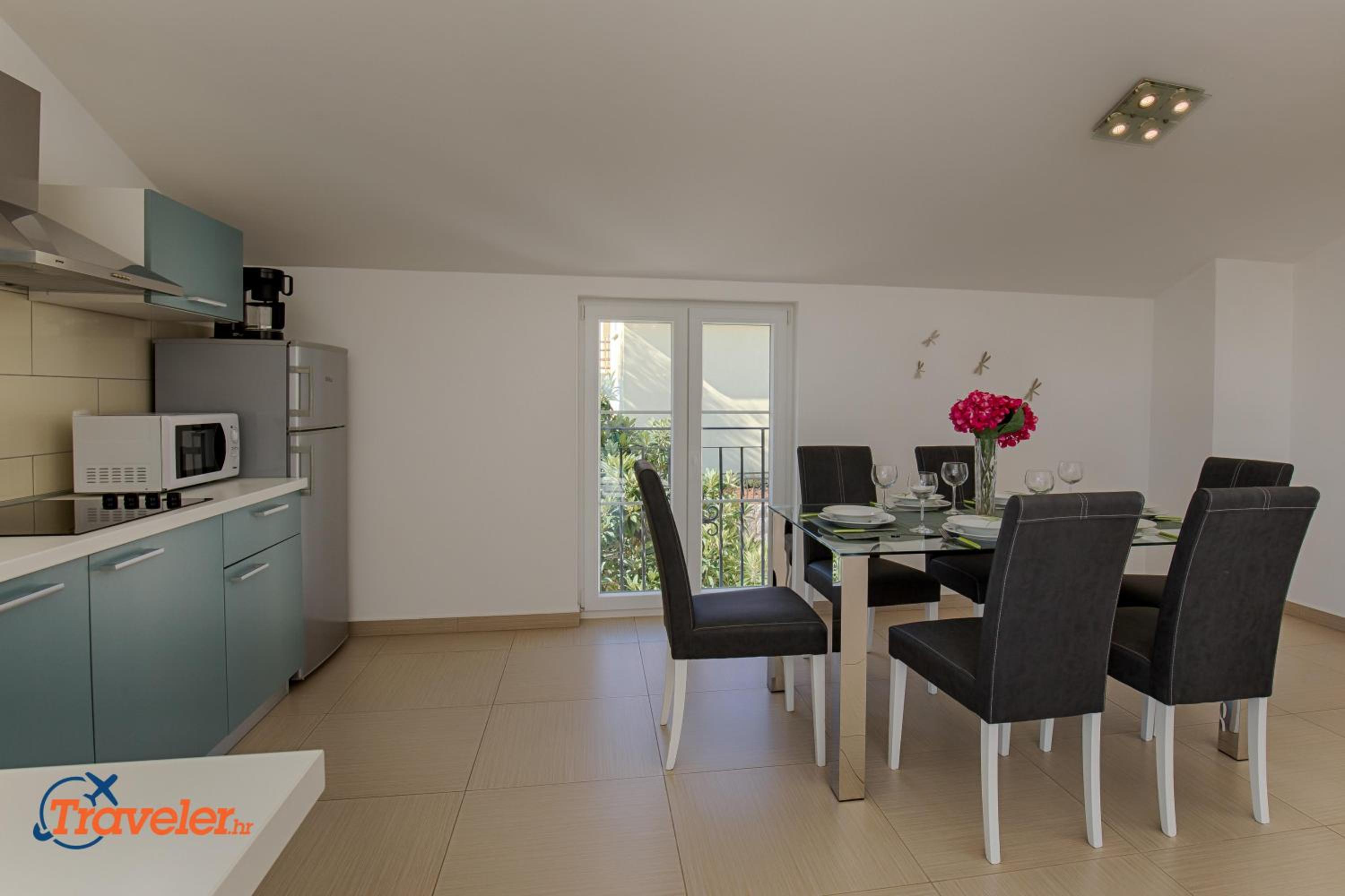 Luxury and modern villa with pool near beach by Traveler tourist agency Krk - ID 2138 view 5
