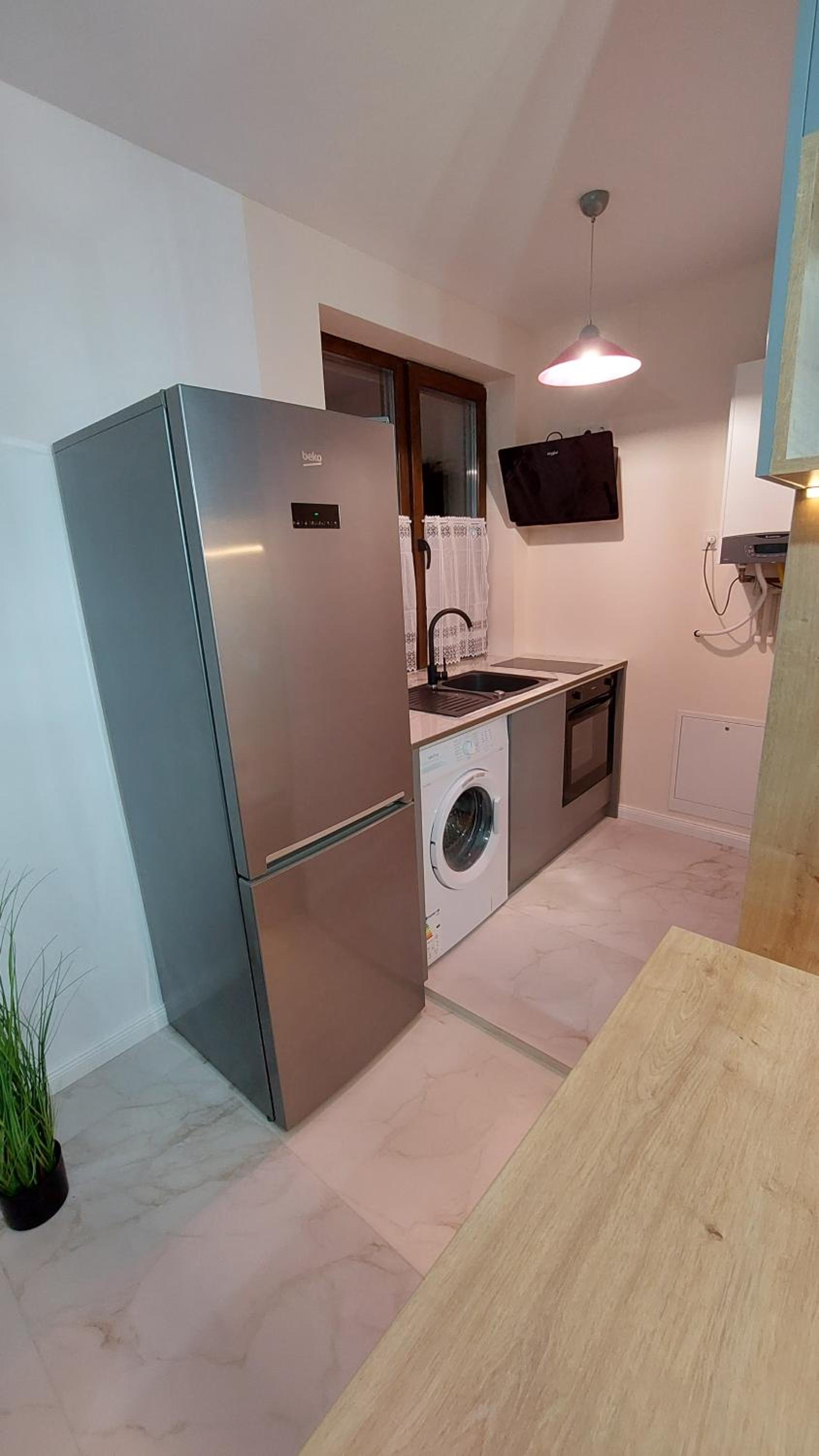 Matei Rent Apt