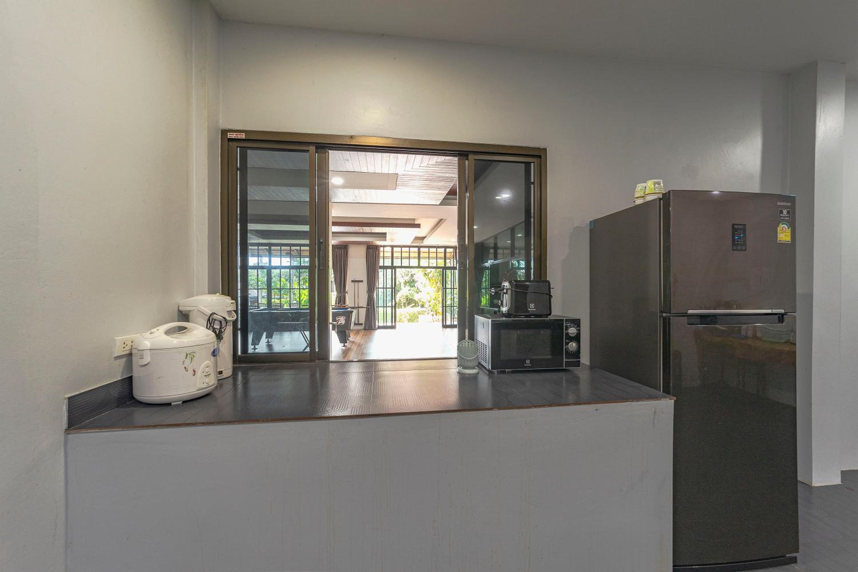 Aonang Oscar Pool Villas - Free Shuttle to Aonang Beach -shared pool - private pool