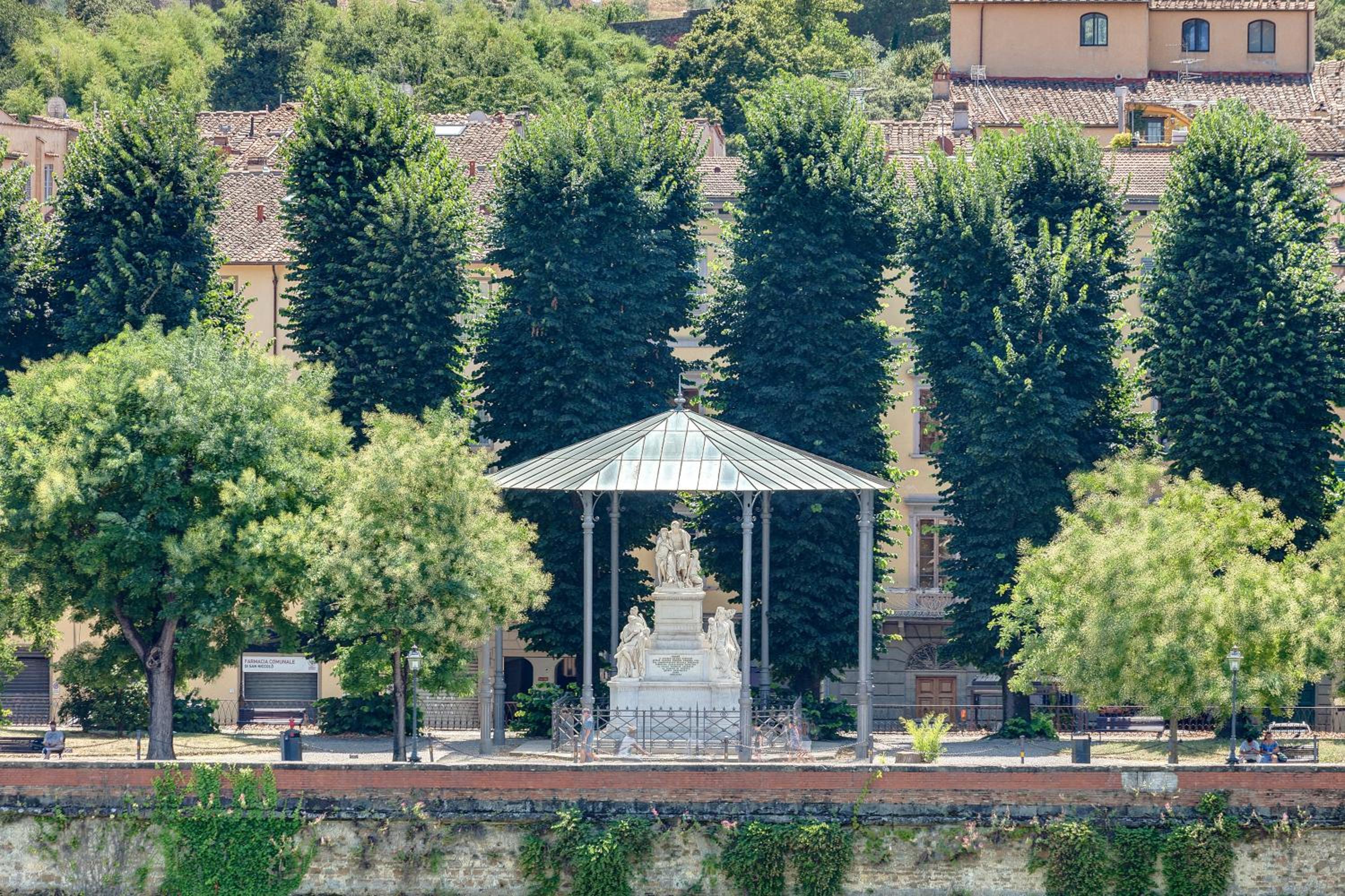 Tintori Luxury Palace by Mamo Florence